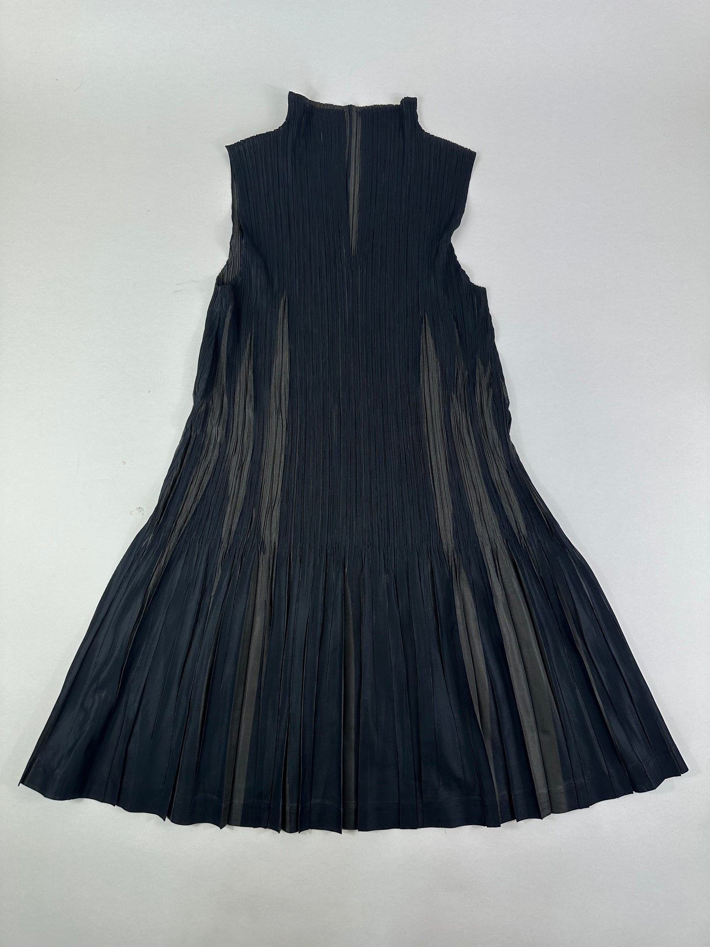 Robe Issey Miyake