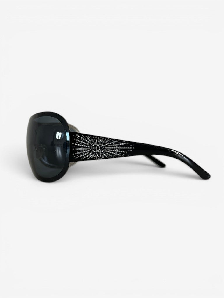 Chanel pilote shield sunglasses