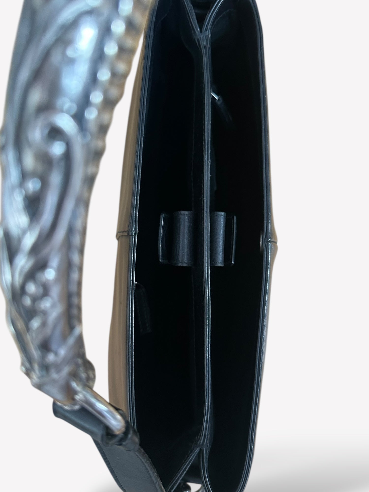 Yves saint Laurent Mombasa baguette