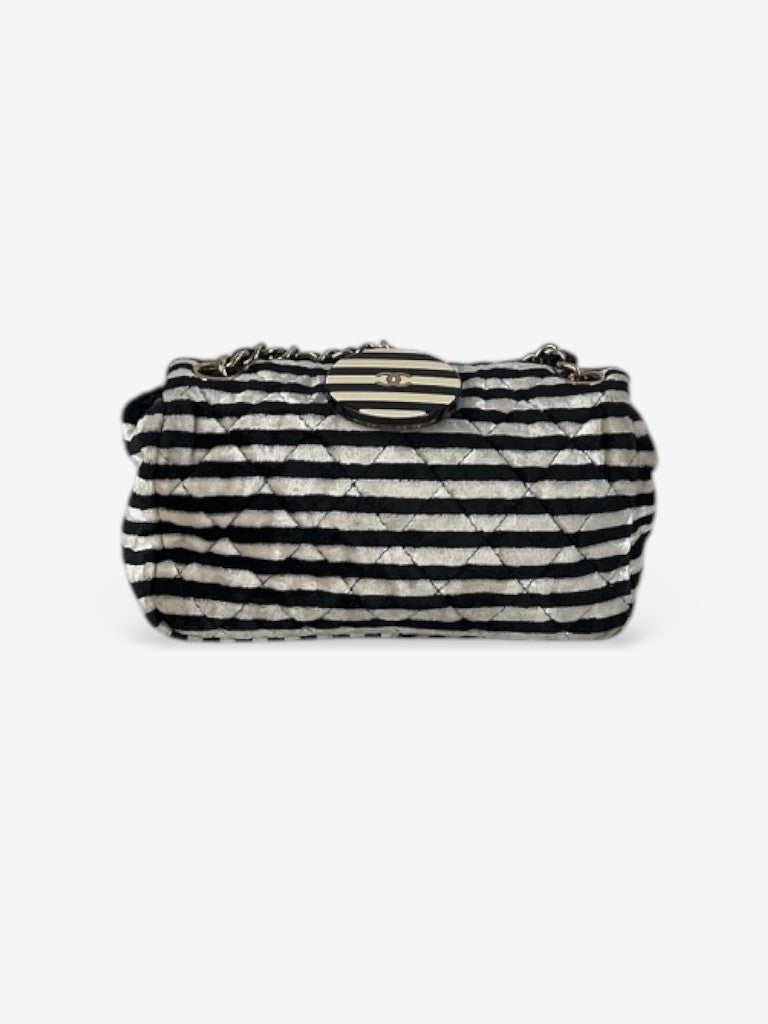RARE Chanel Mini classic flap