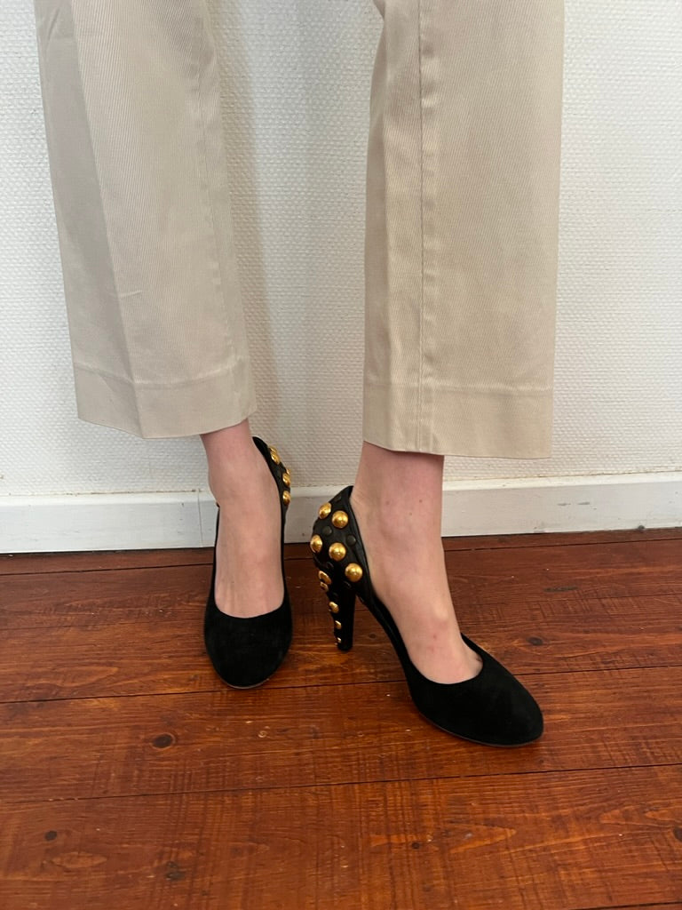 FW08 Gucci Studded Pumps