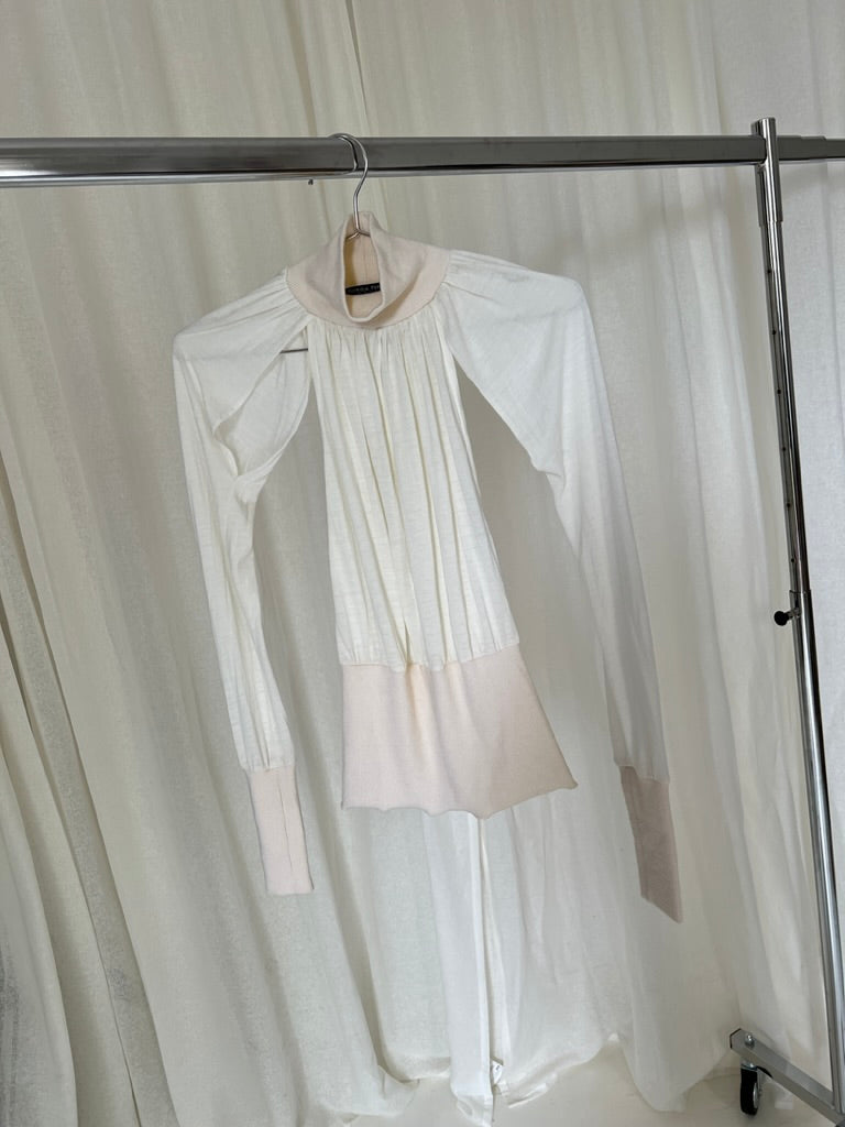 90s Patrizia Pepe cut out top