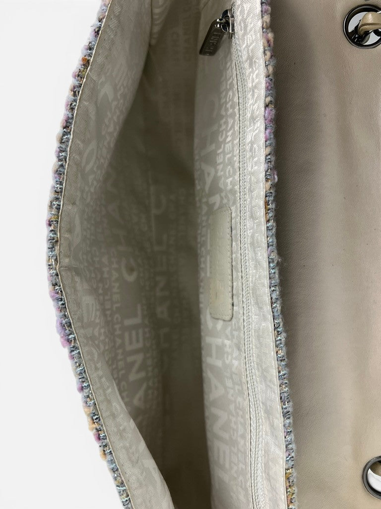 Chanel Tweed Classic Flap