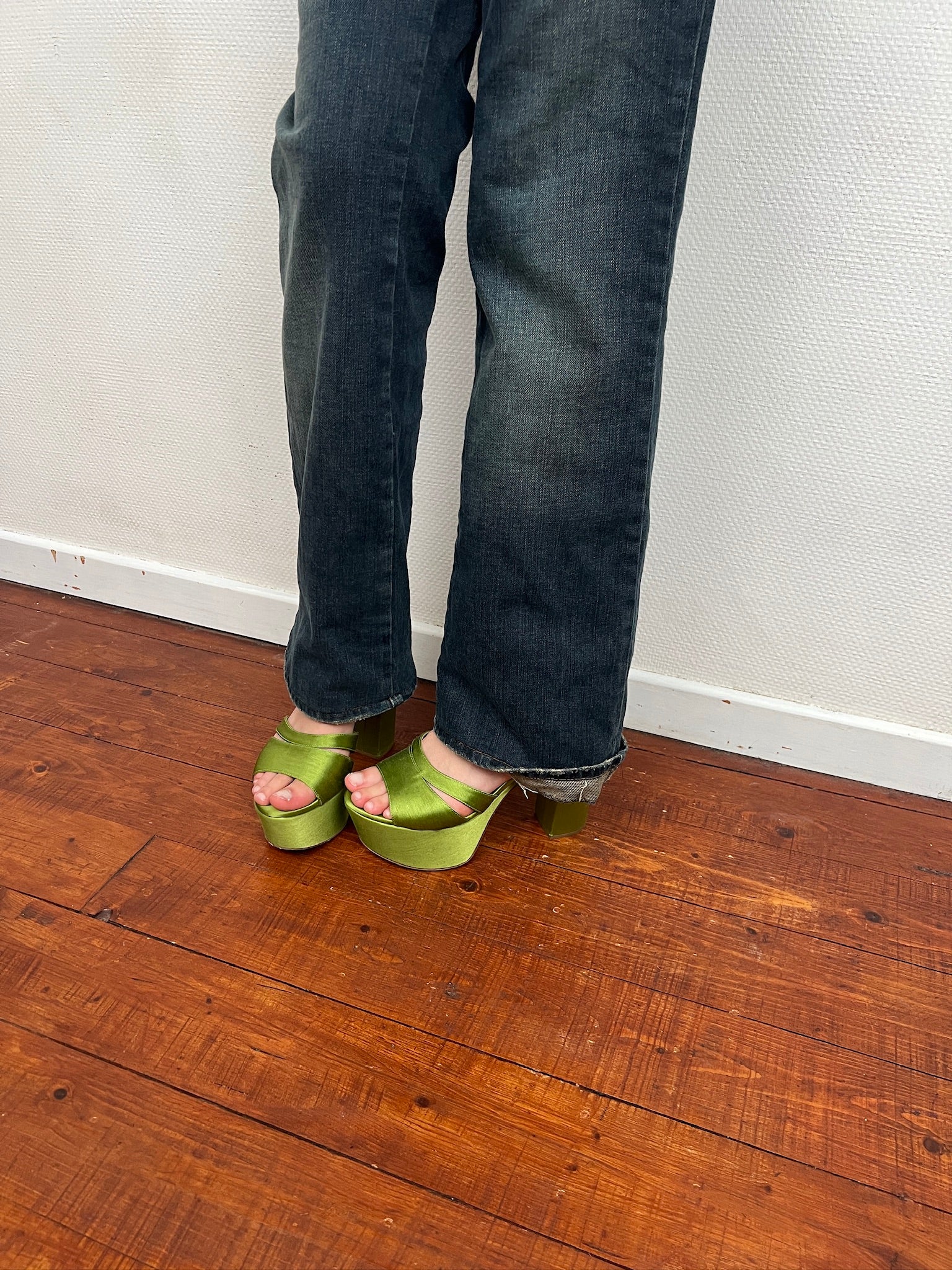 Yves saint laurent sandals