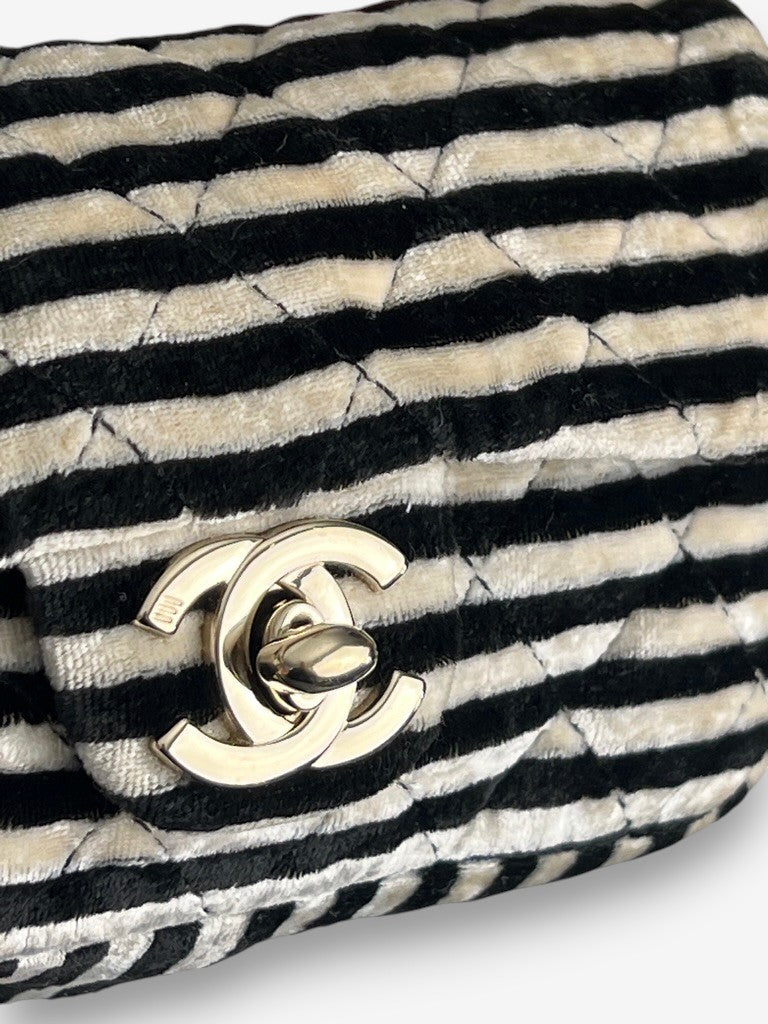 RARE Chanel Mini classic flap