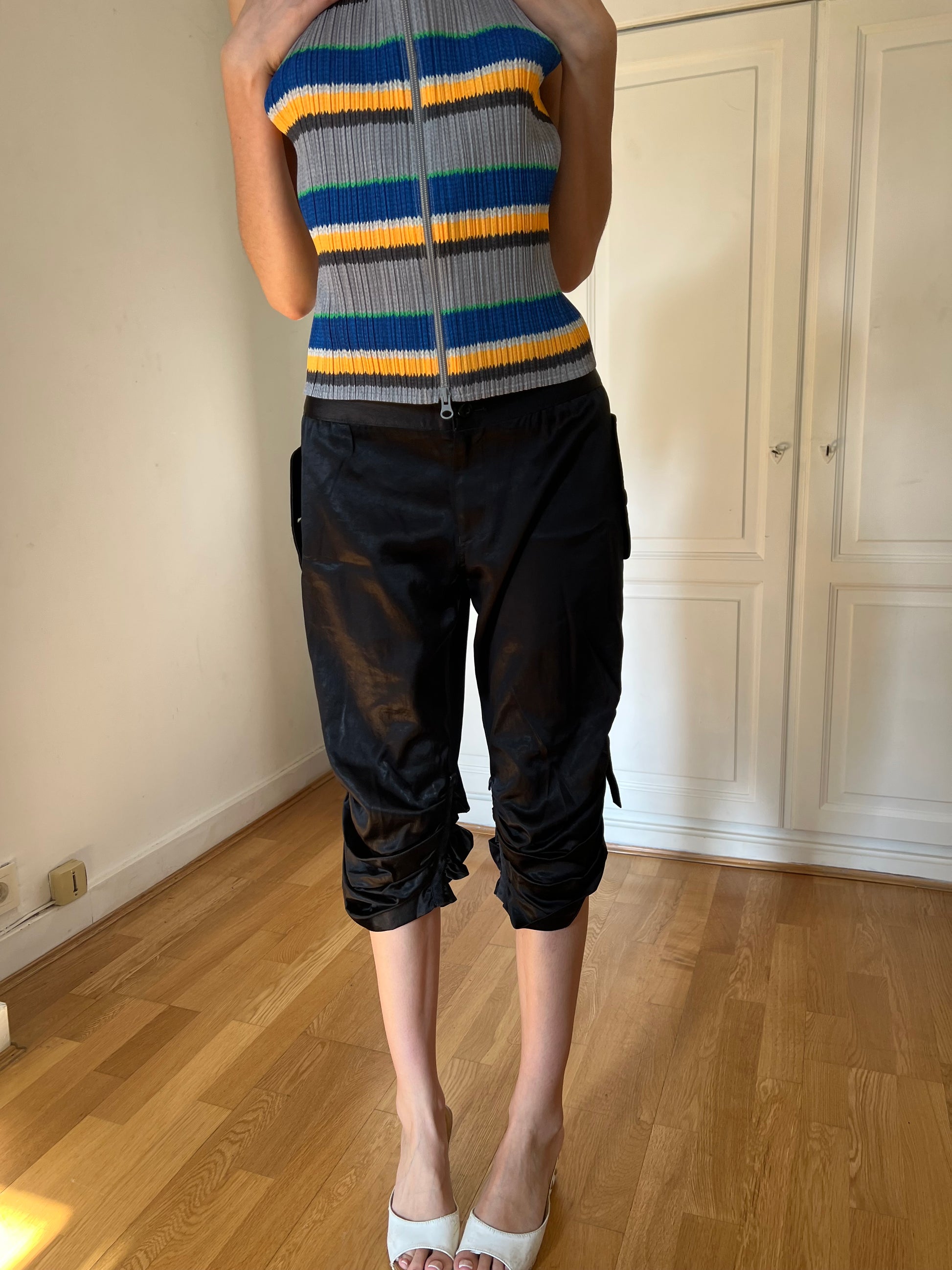 Issey Miyake Capri