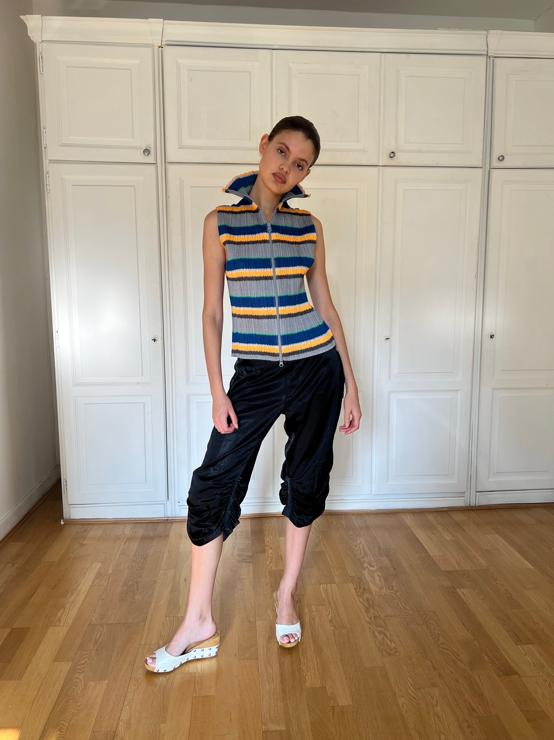 Issey Miyake Capri