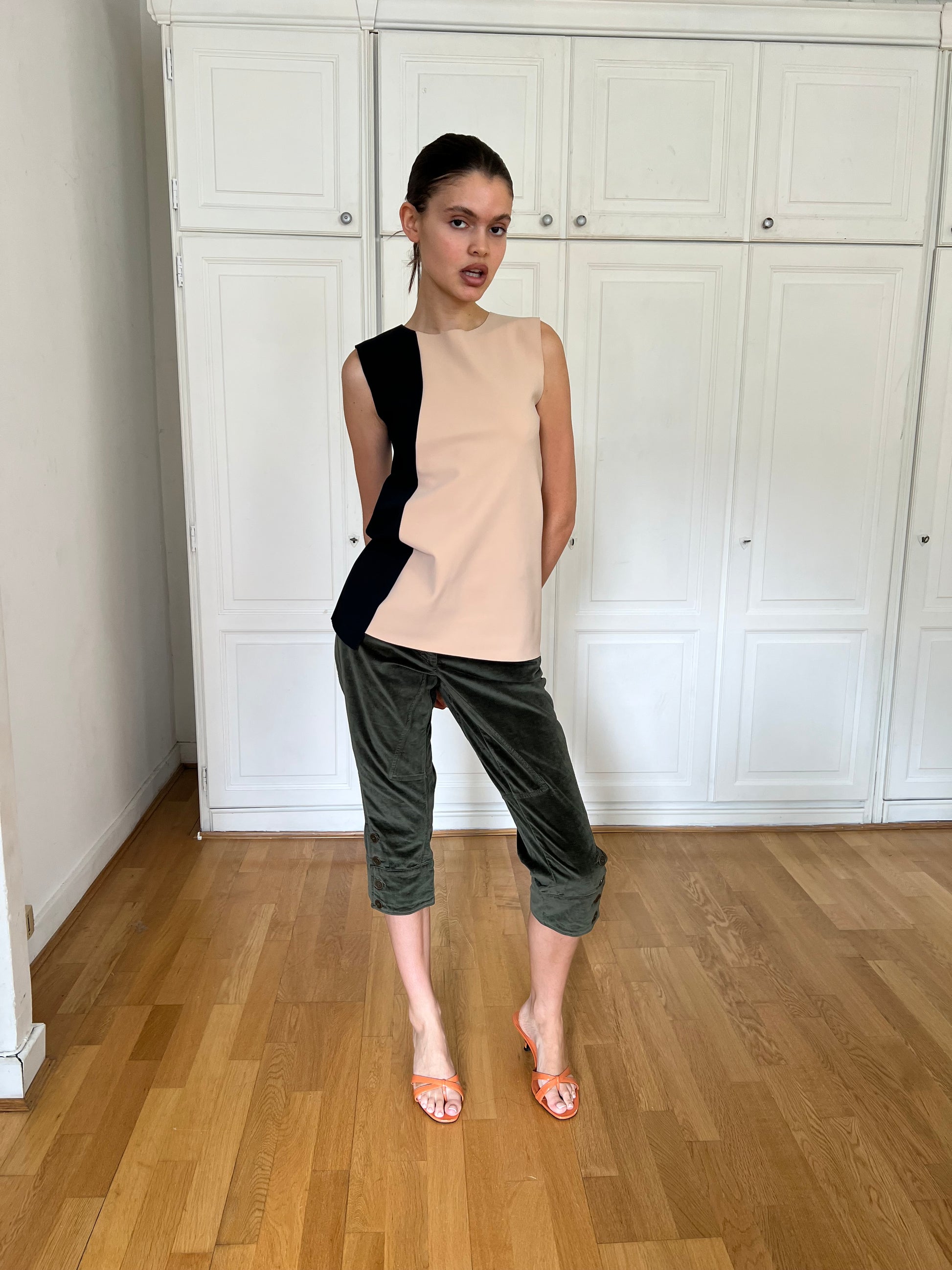 Pinko Capri