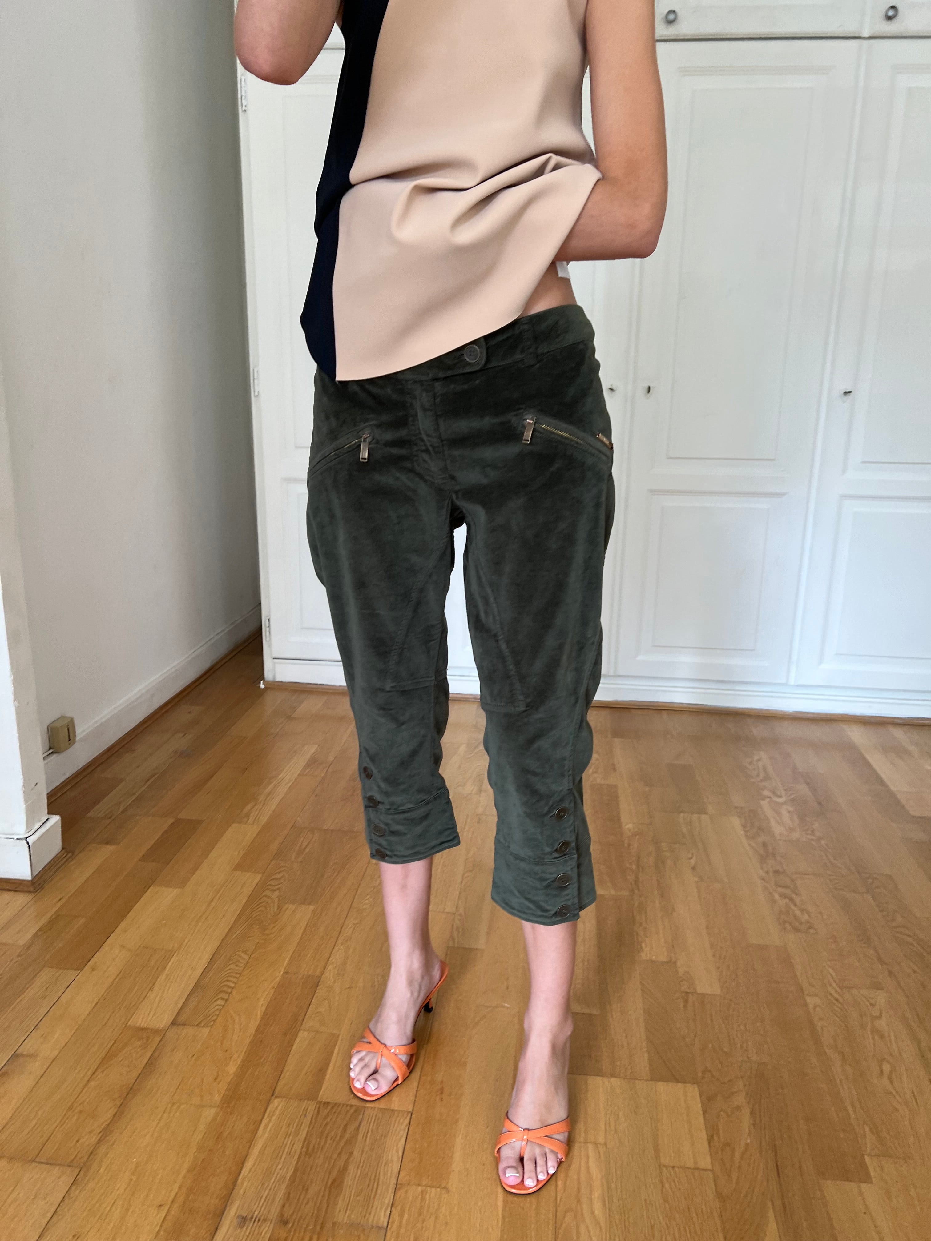 Pinko Capri