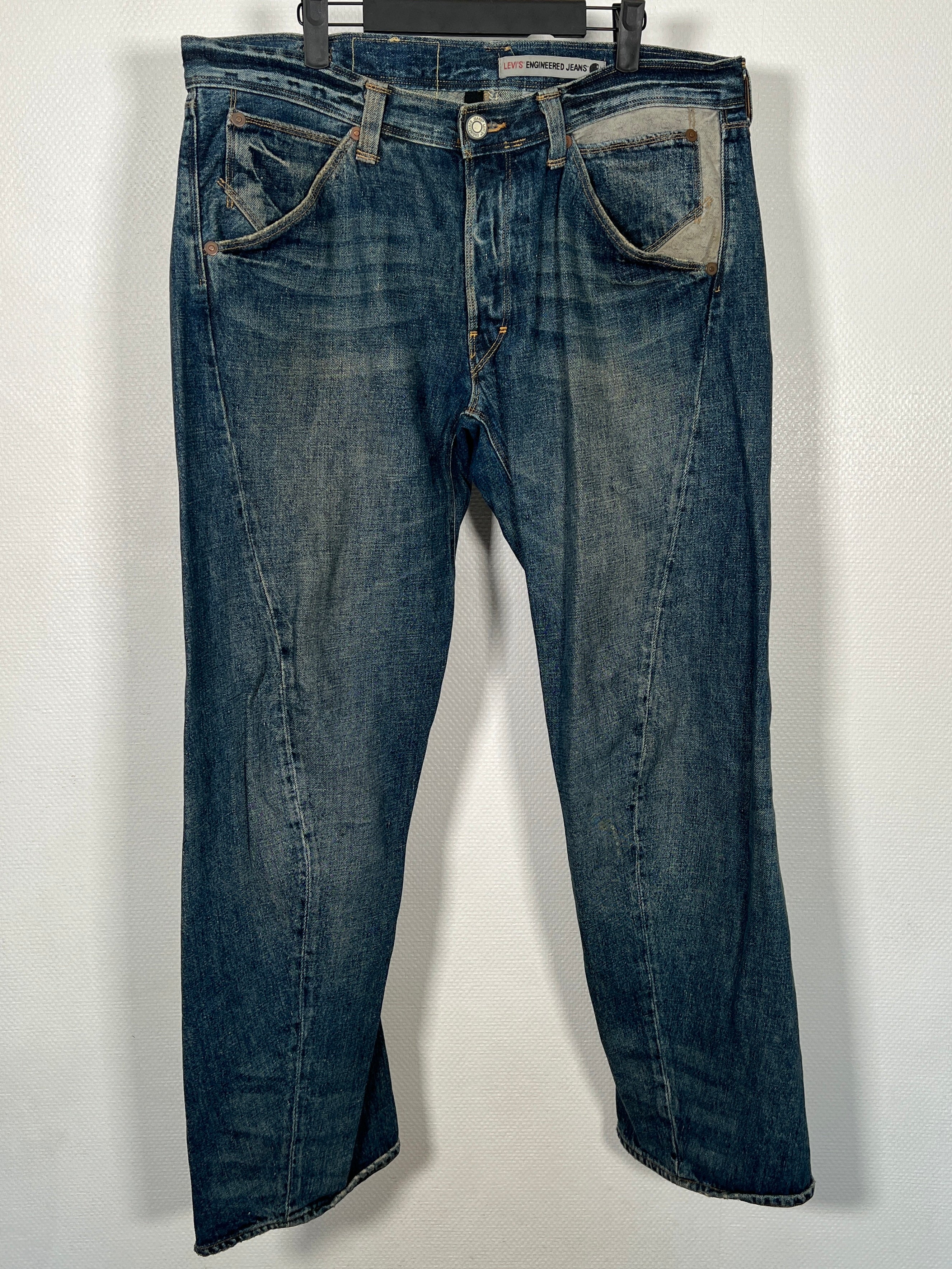 Levi's engineered Jean