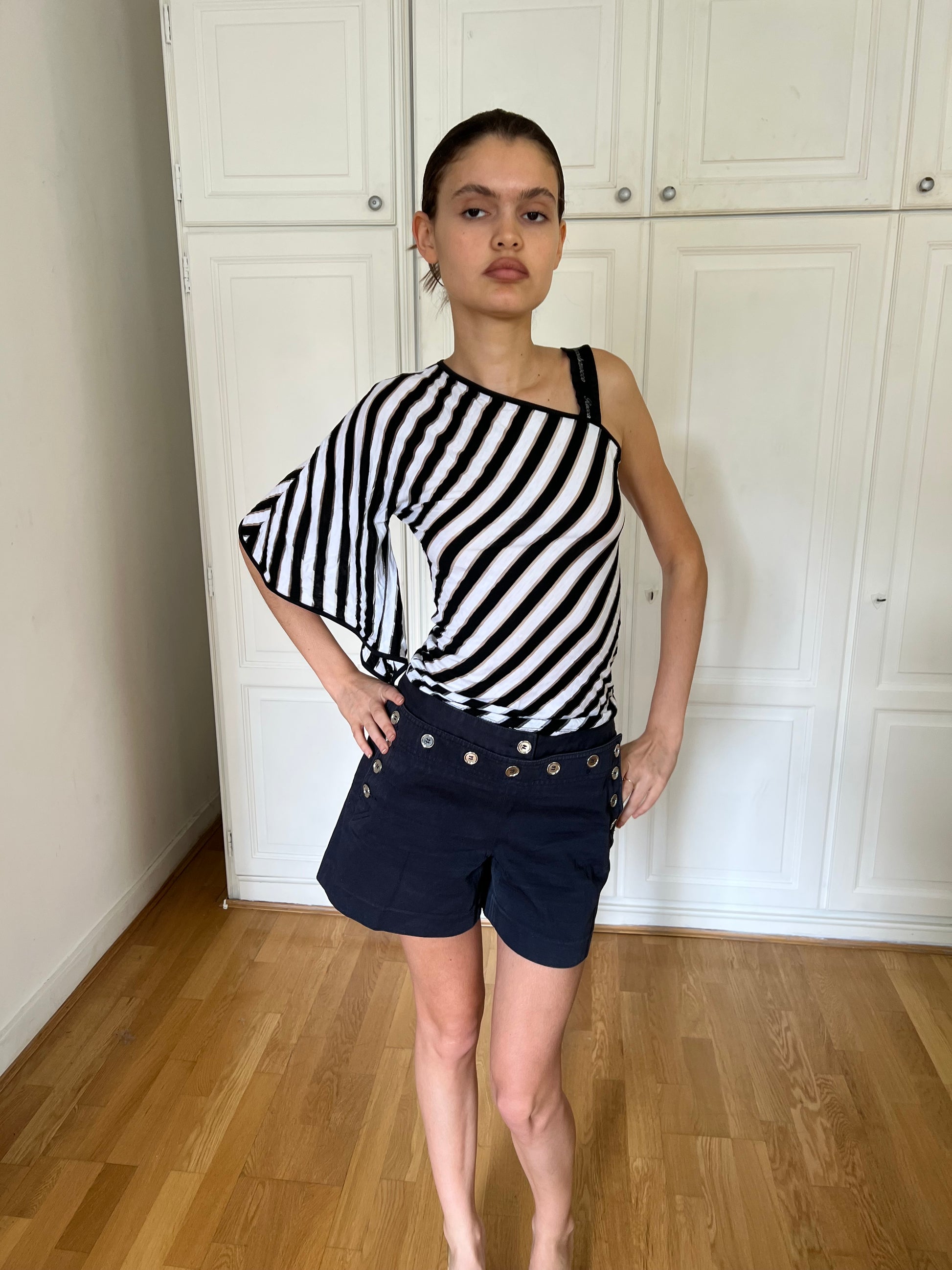 D&G Runway Short