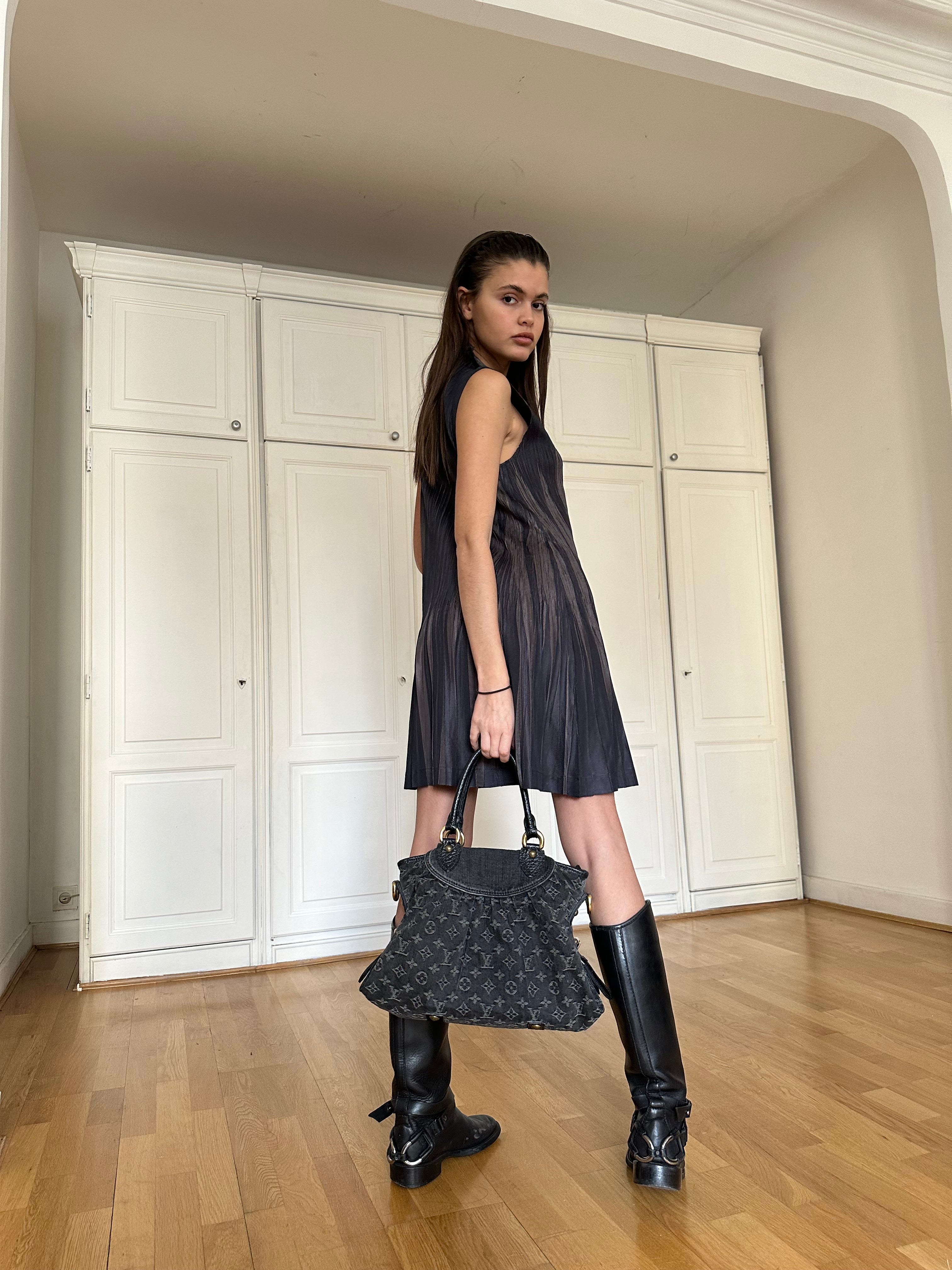 Louis Vuitton Neo Cabby MM