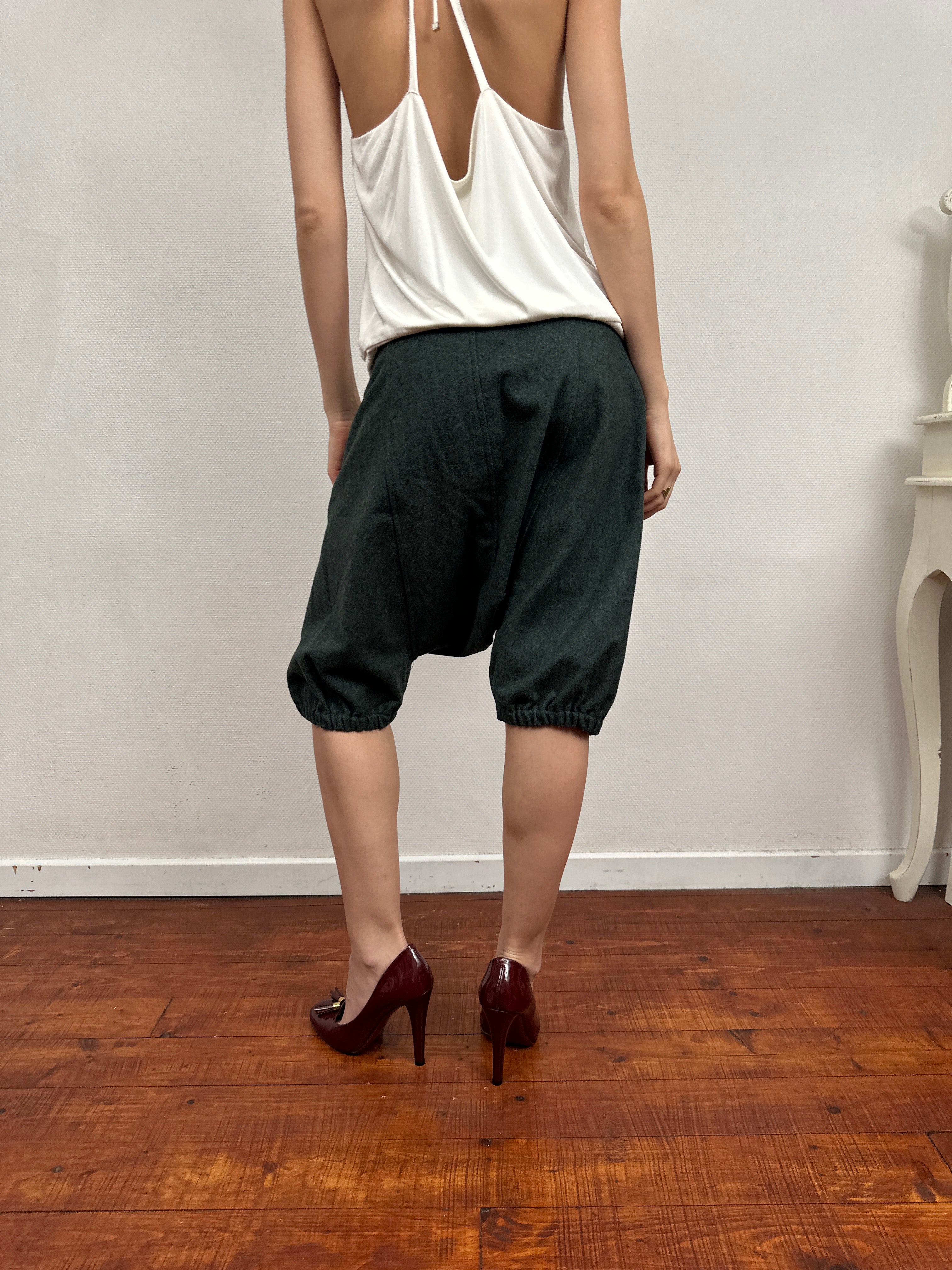 2007 comme des garçons drop-crotch shorts