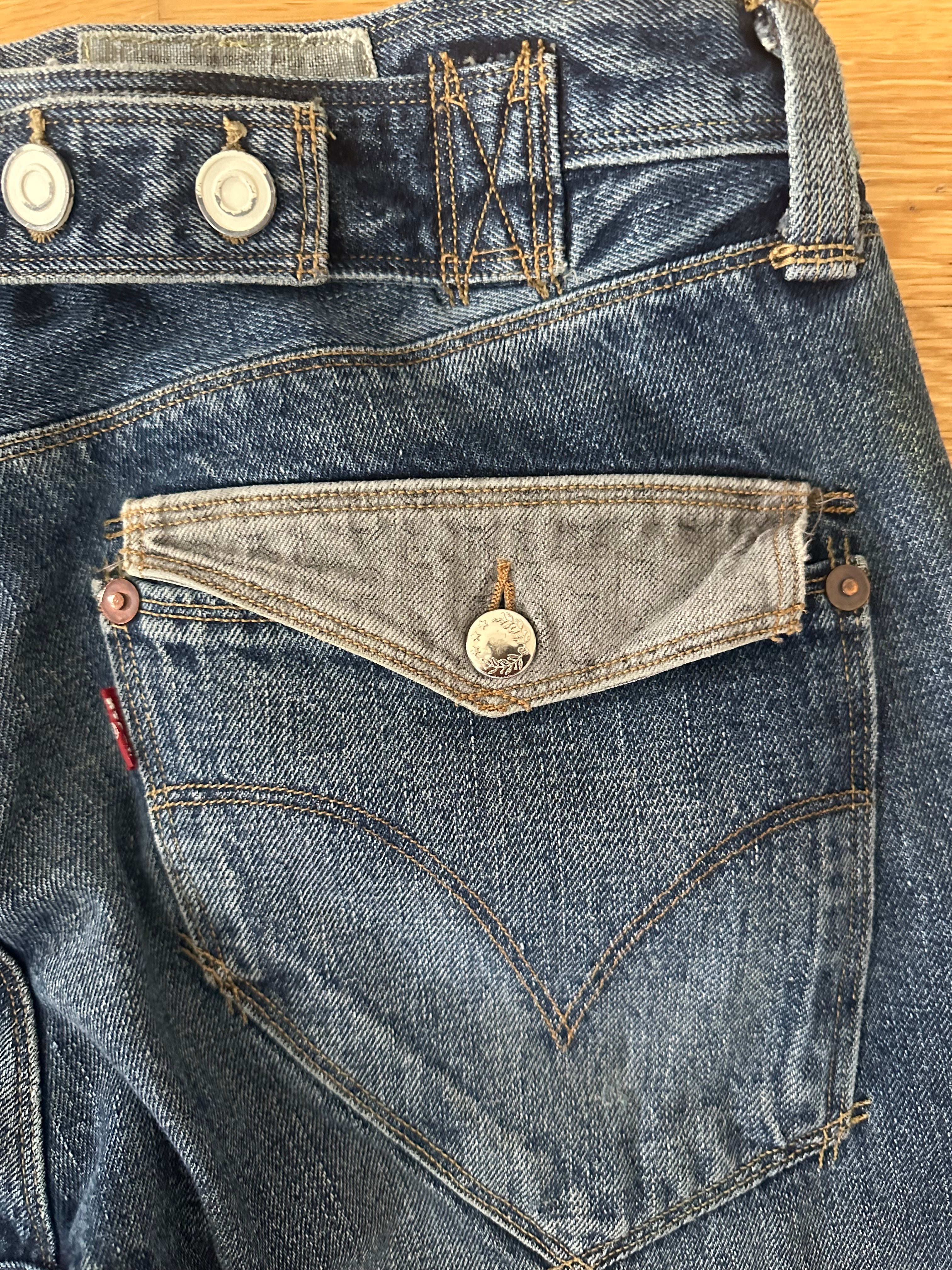 Levi's engineered Jean