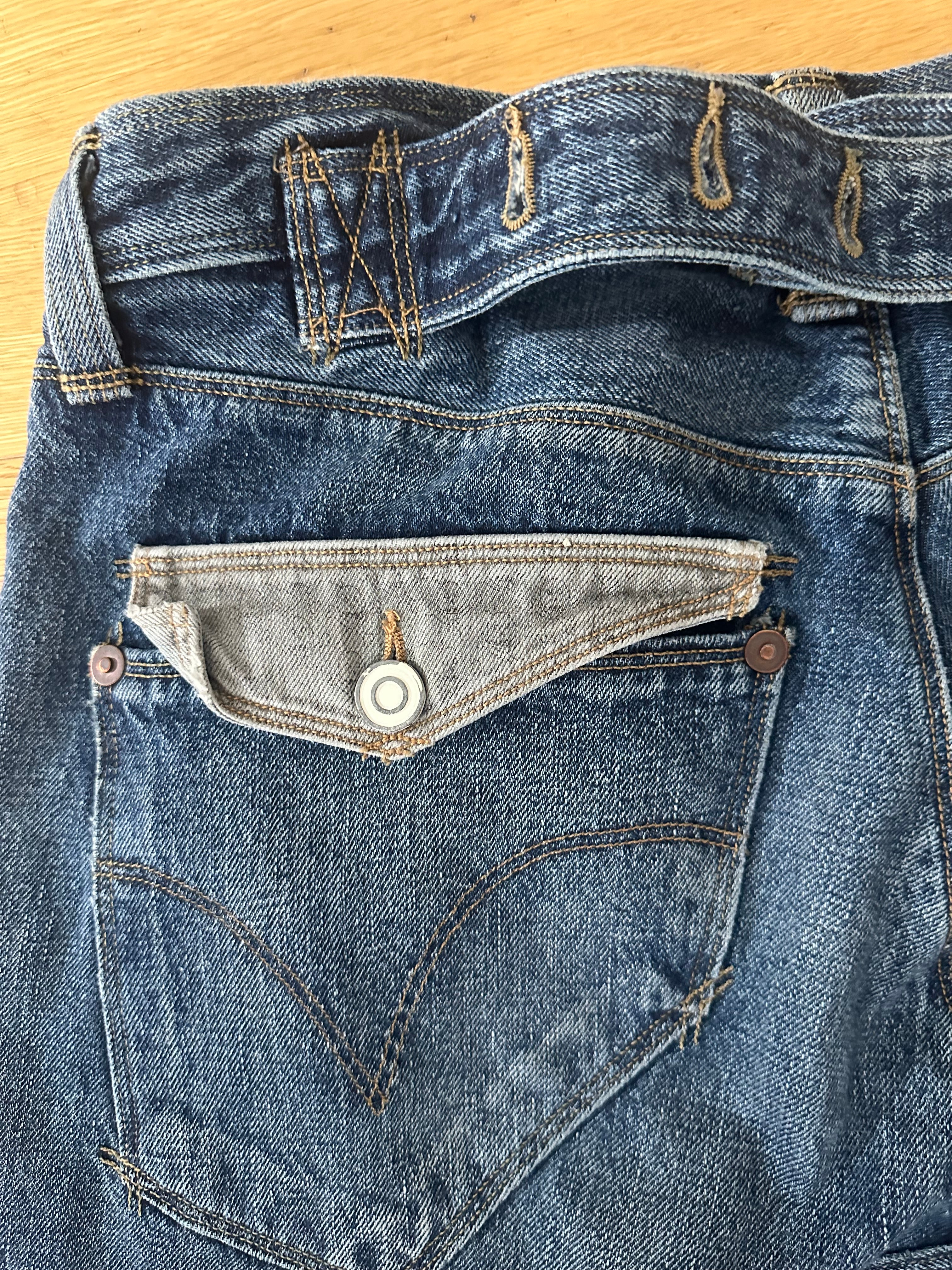 Levi's engineered Jean