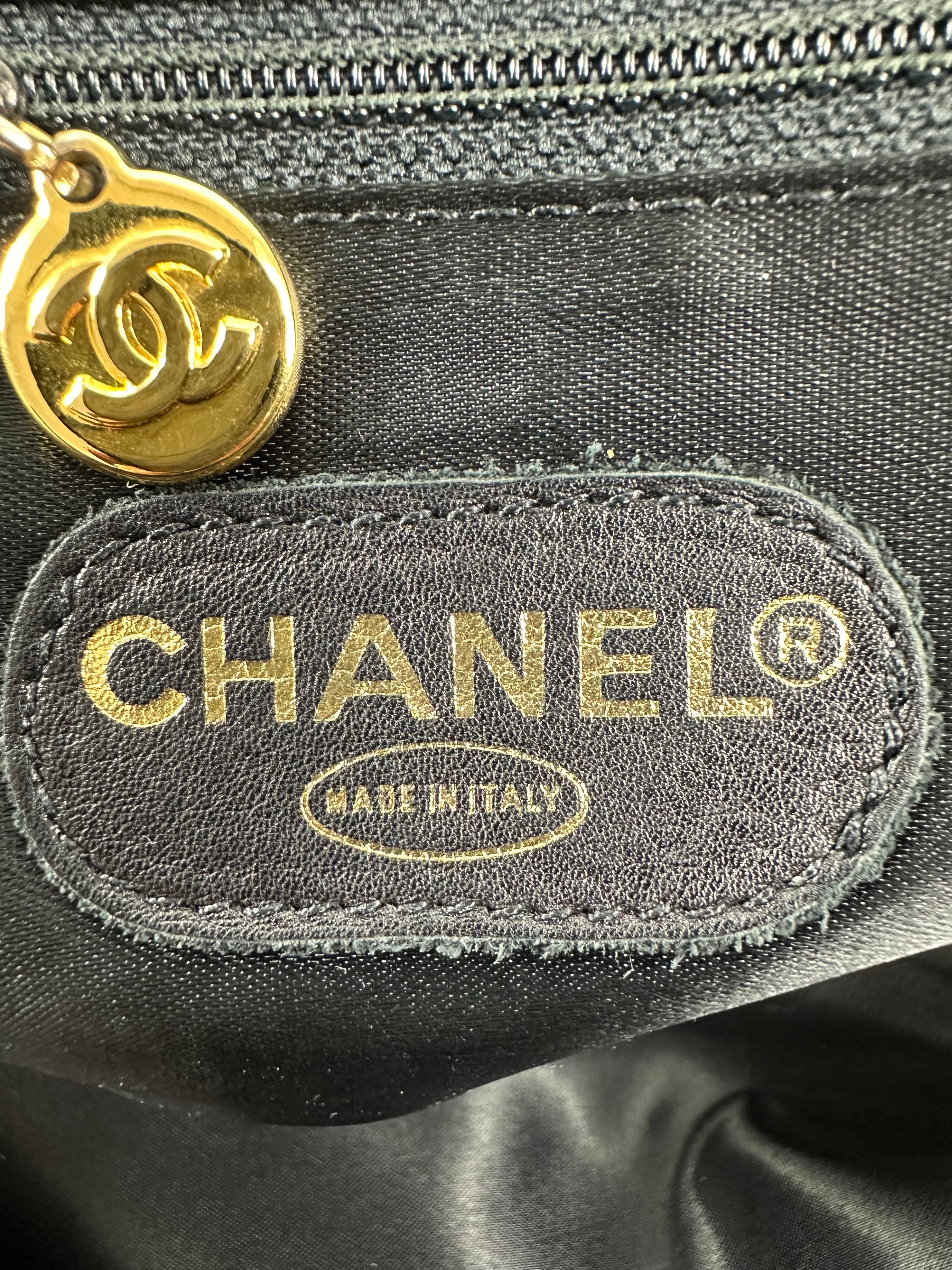 Chanel Quilted tote bag