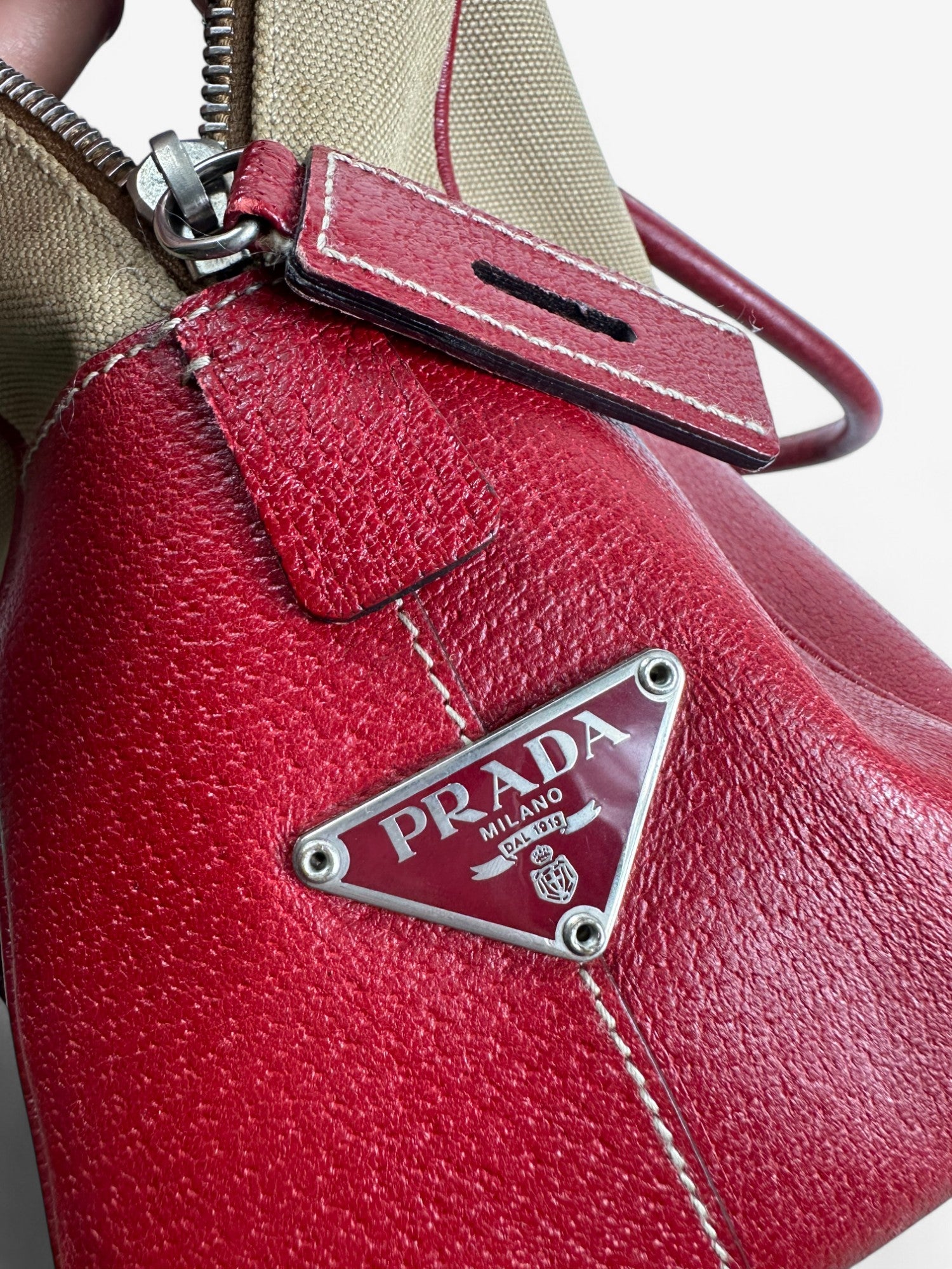 Bowling Prada