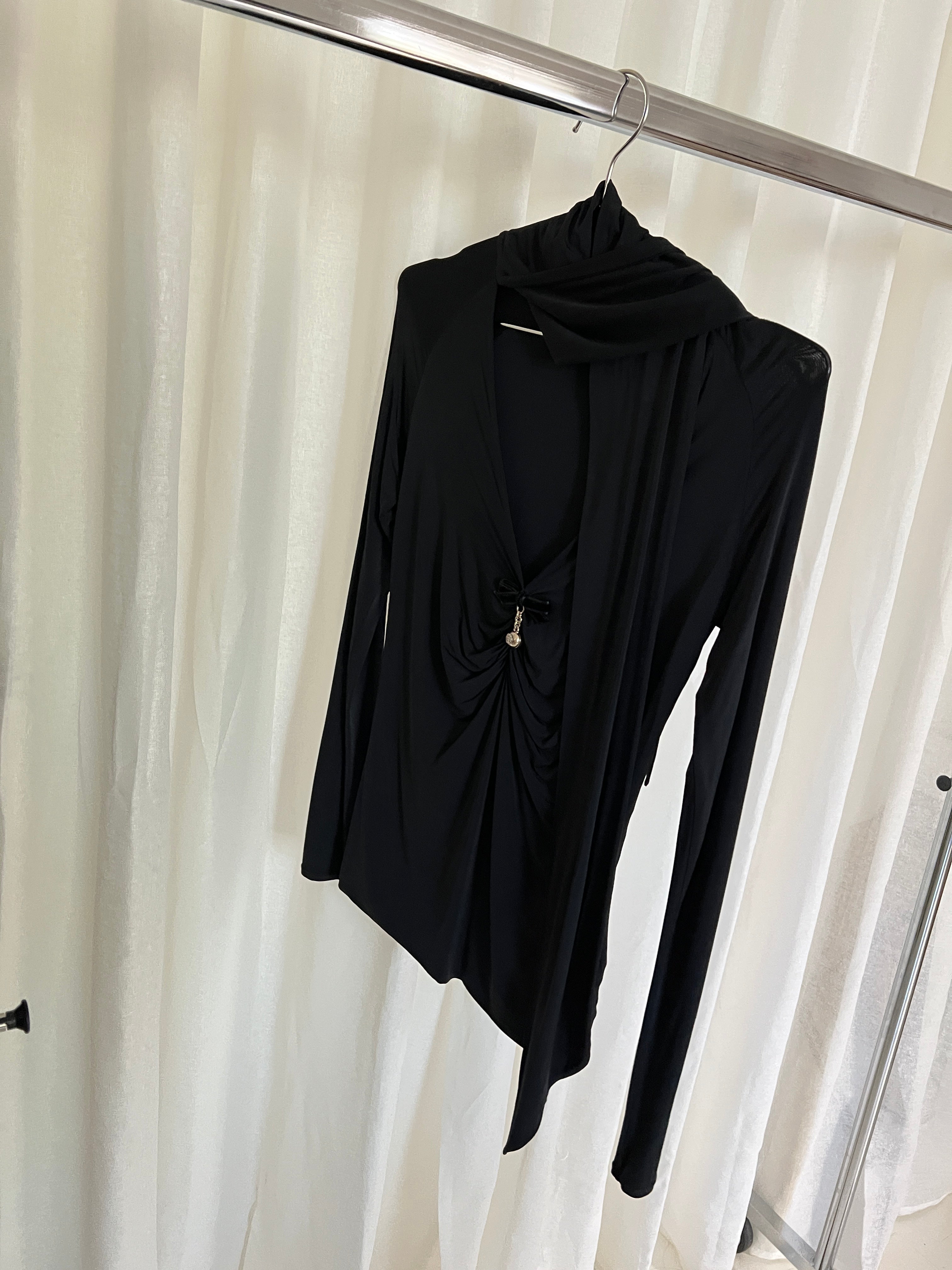 2008 Gucci Scarf Top