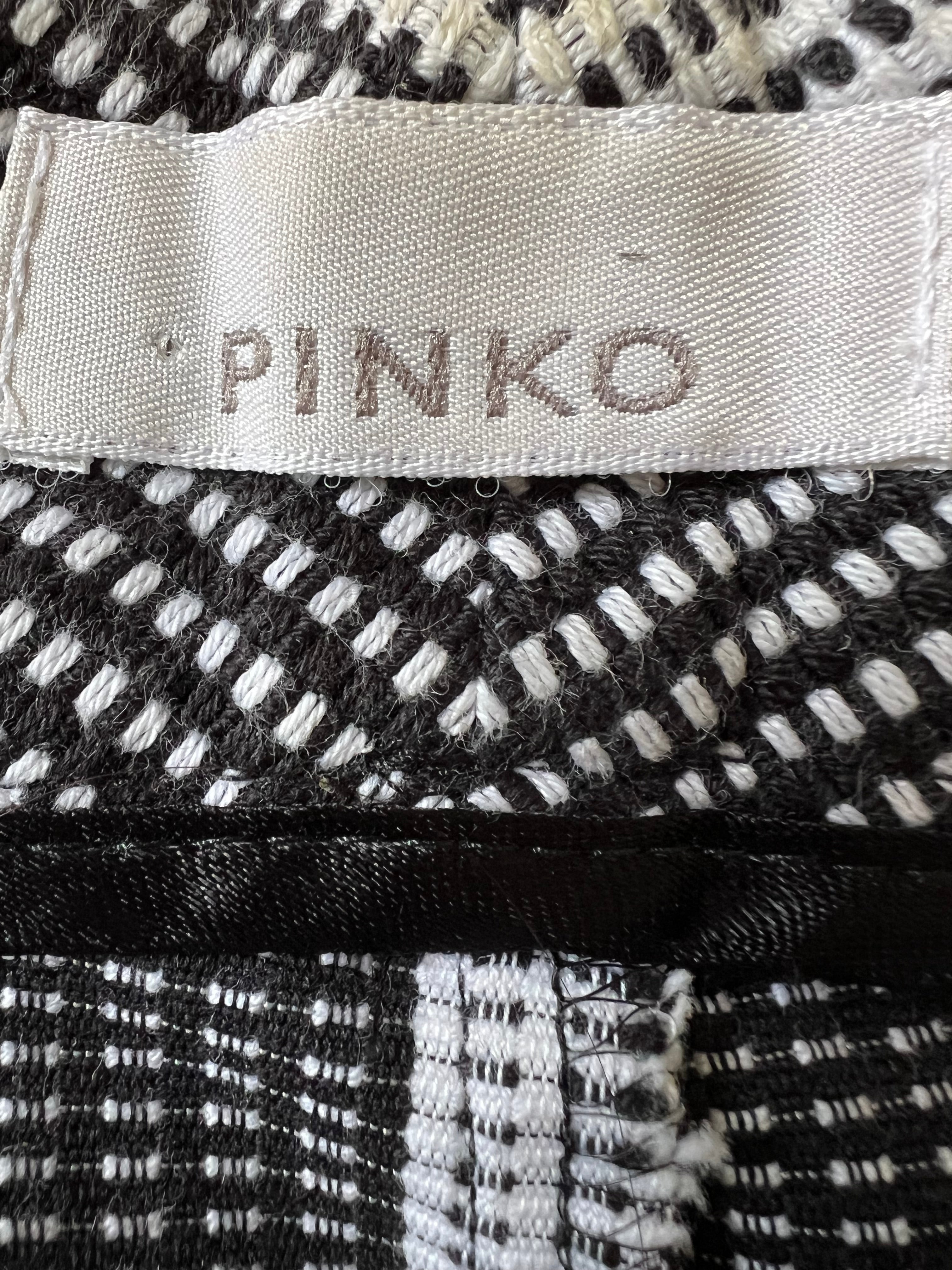 Pinko short