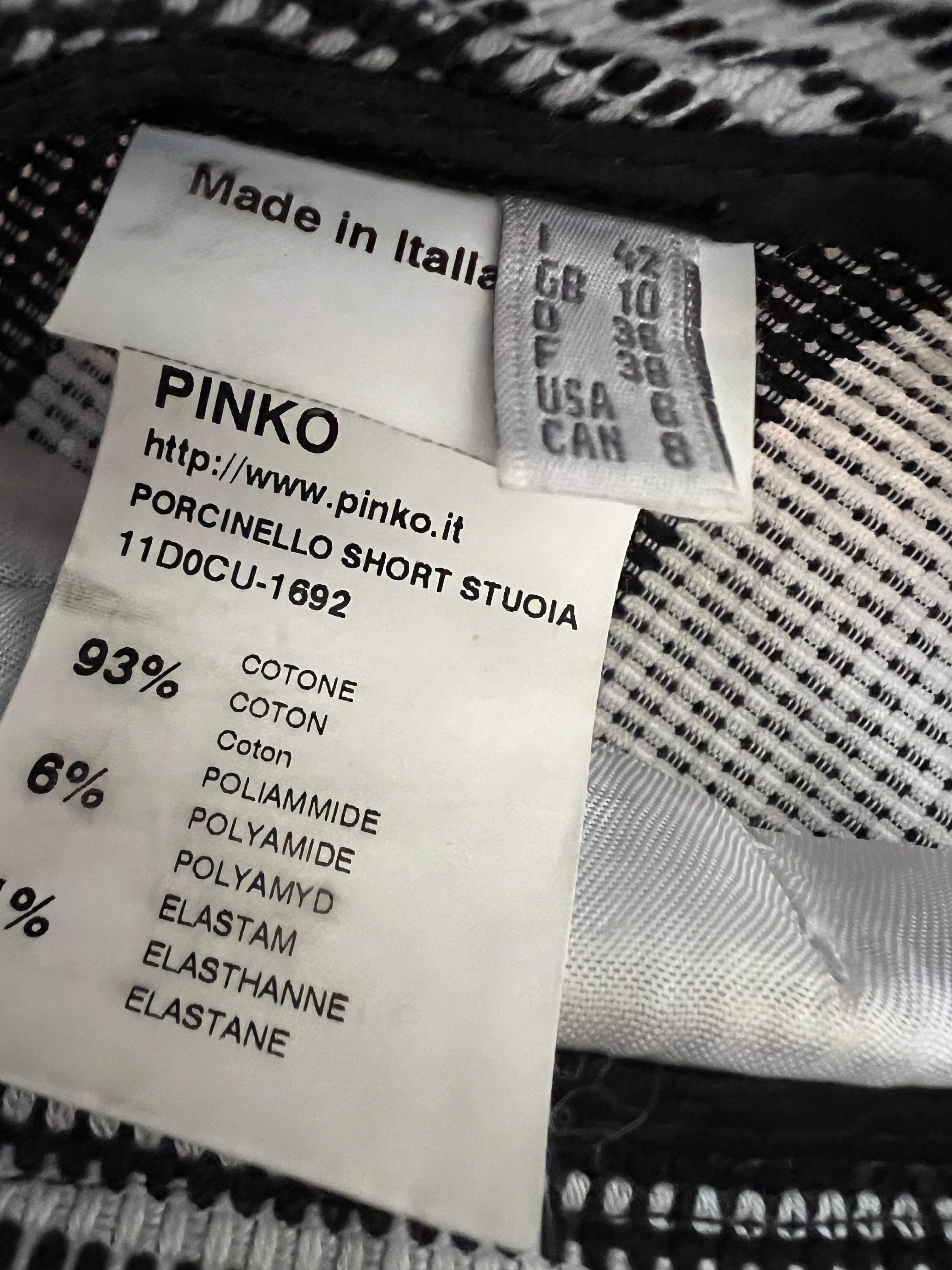 Pinko short