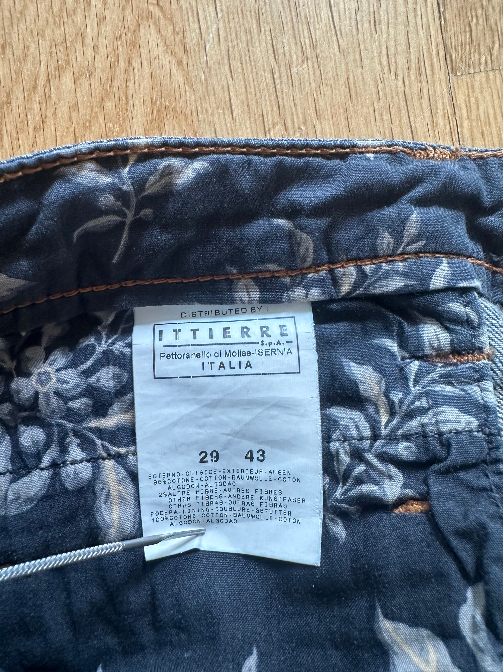 D&G Jean