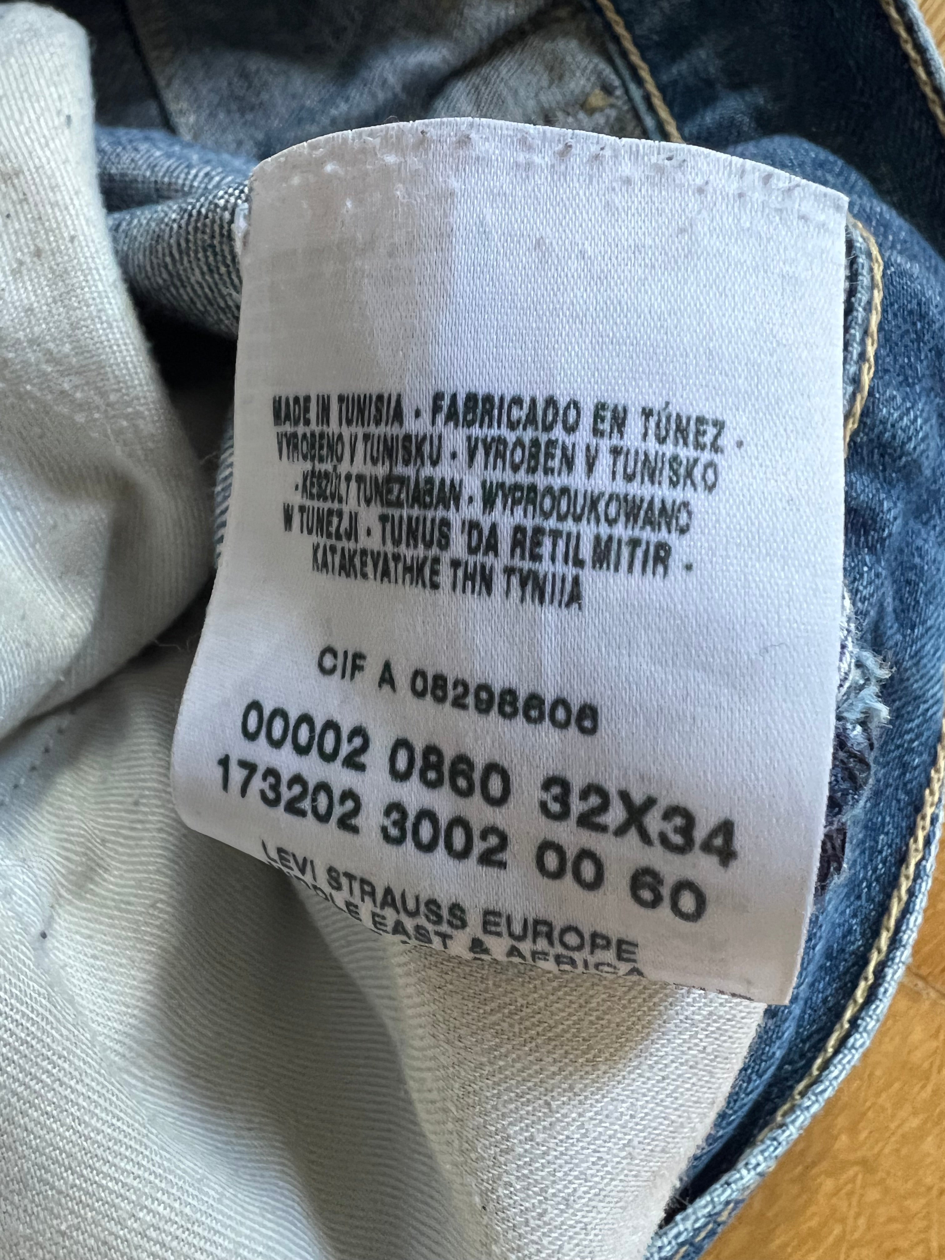 Levi's engineered Jean