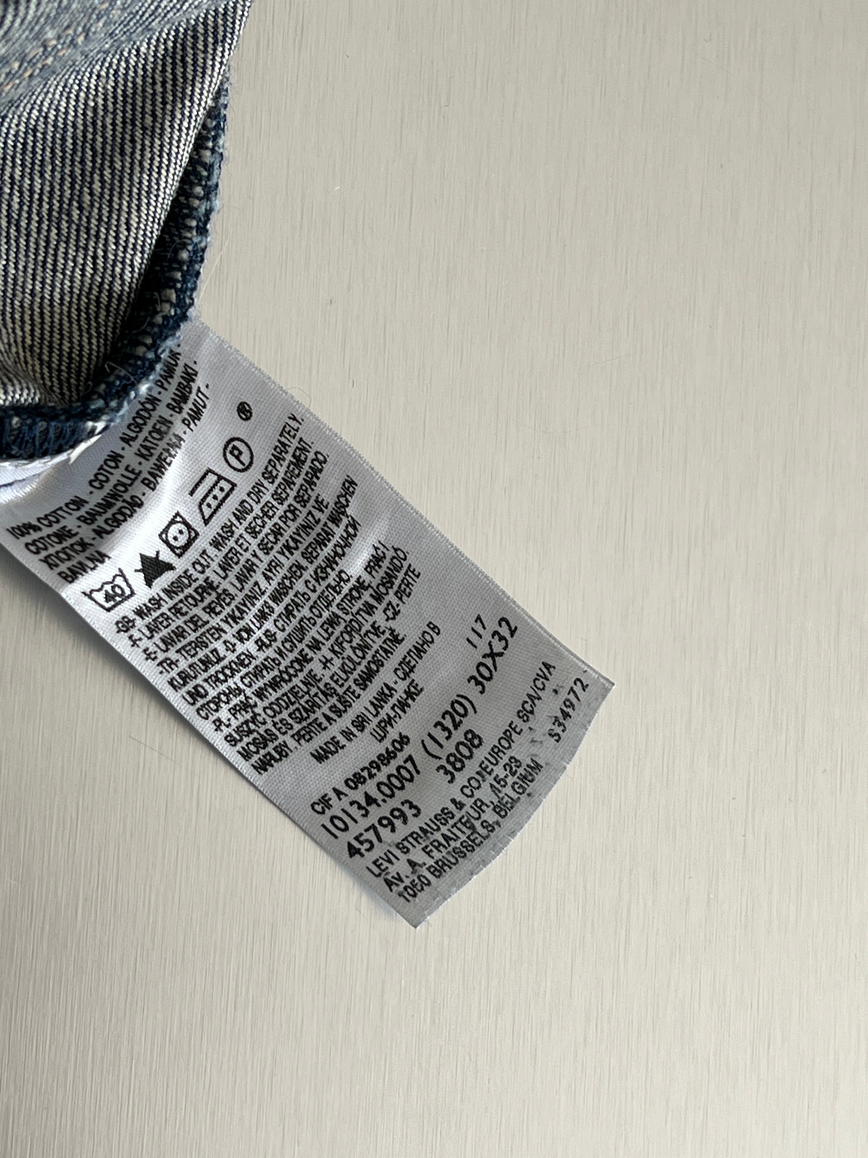 Levi's
