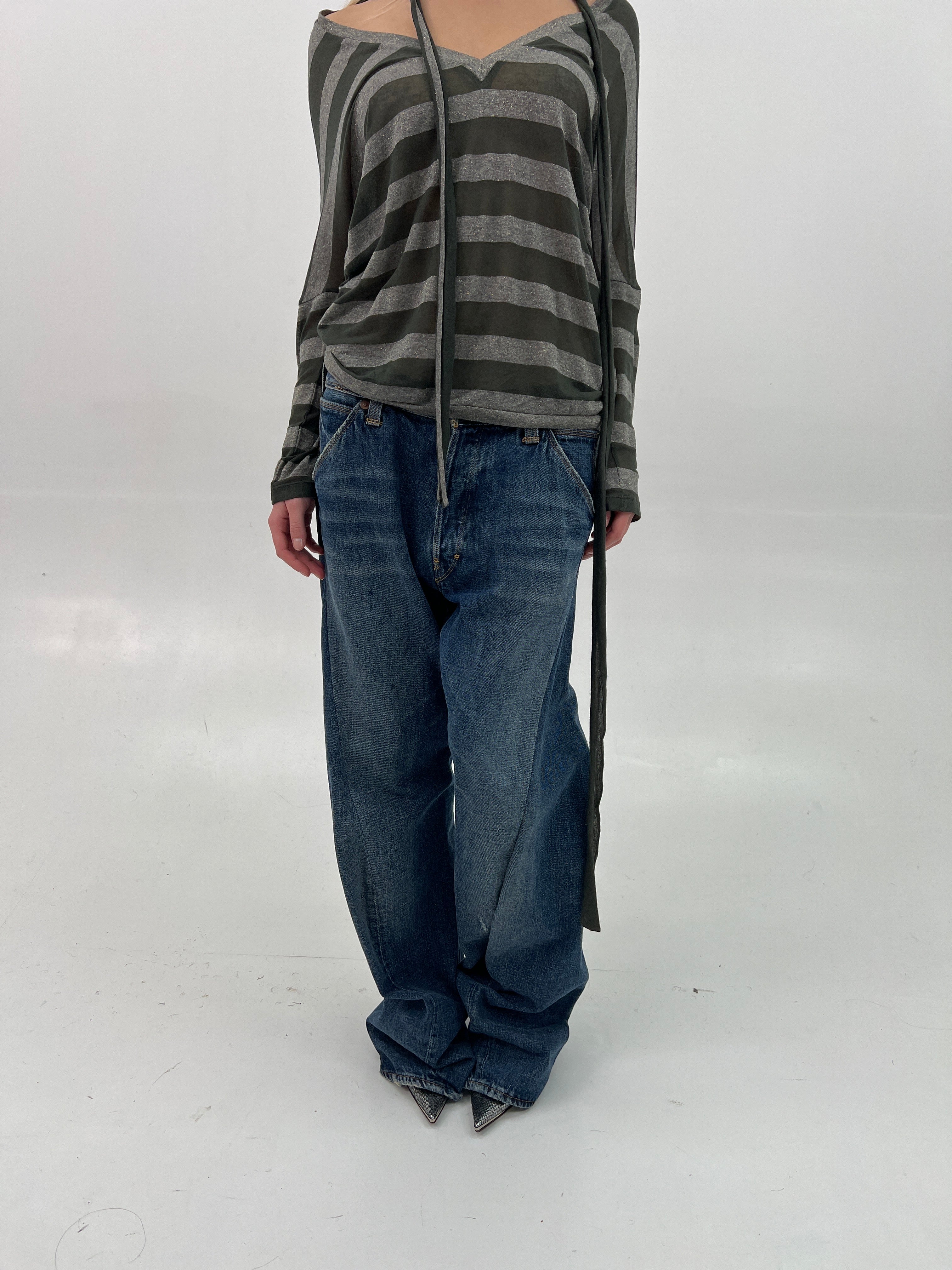 Levi's engineered RARE Jean