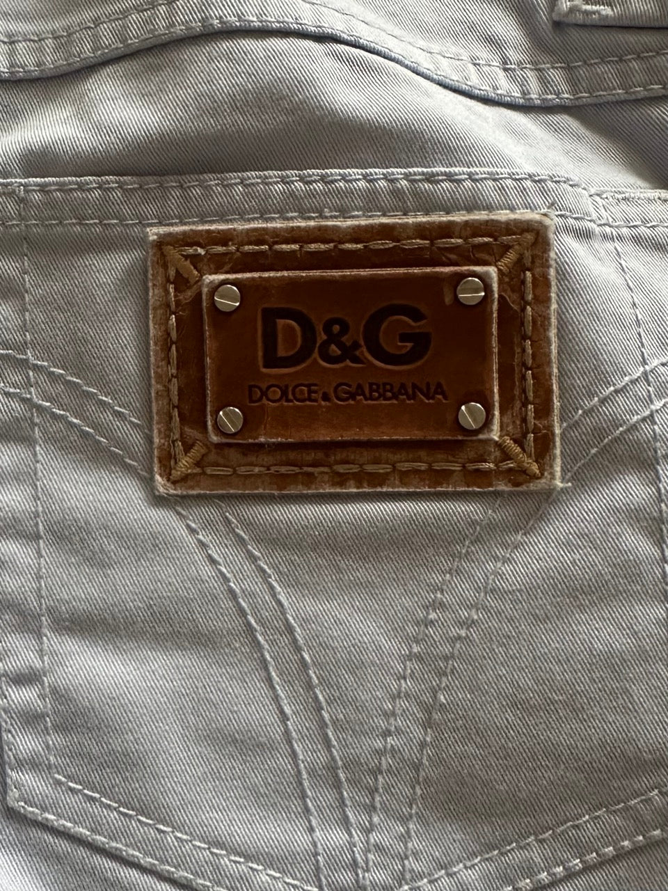D&G Capri