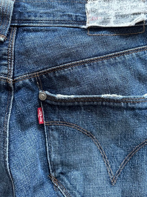 Levi's engineered Jean