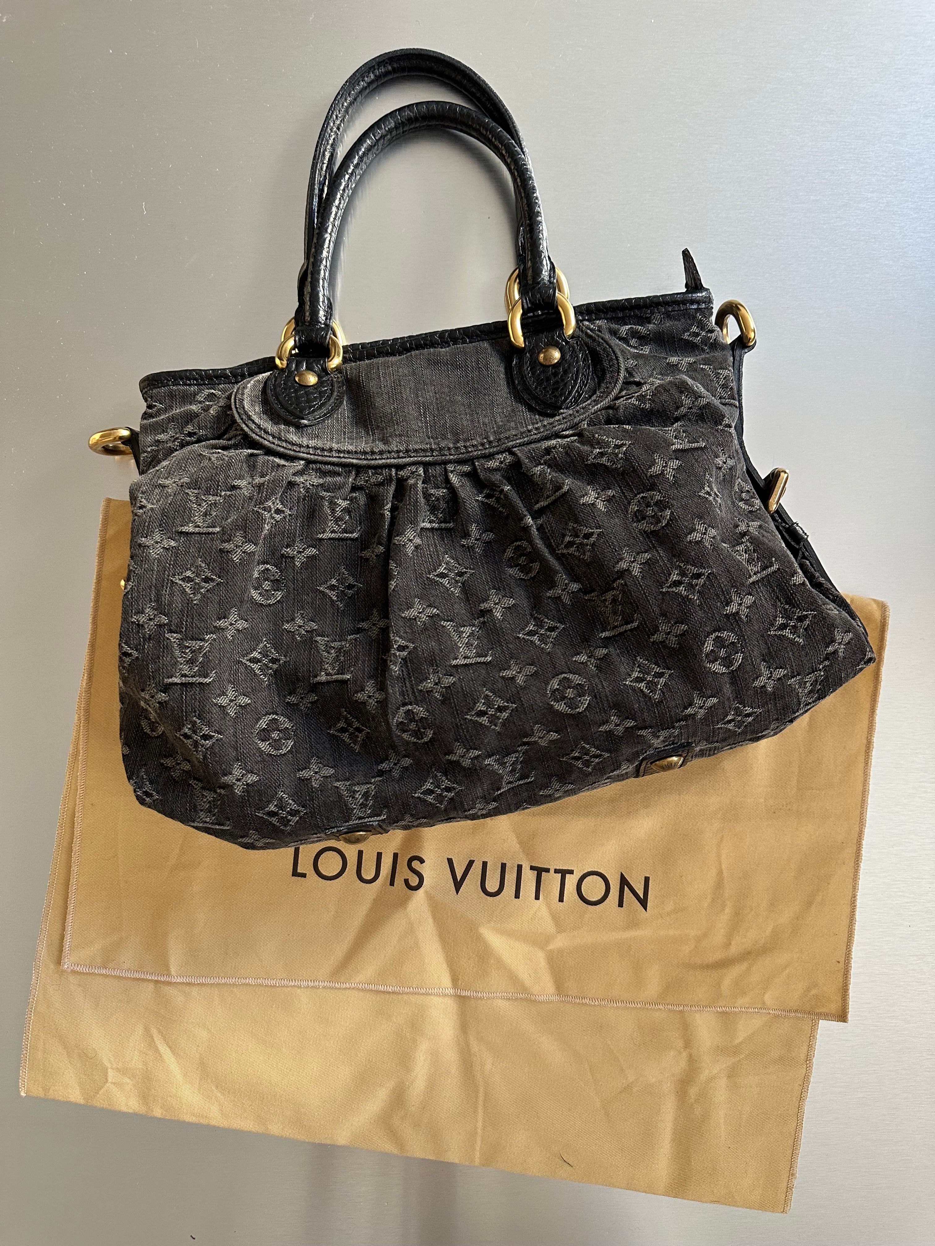 Louis Vuitton Neo Cabby MM