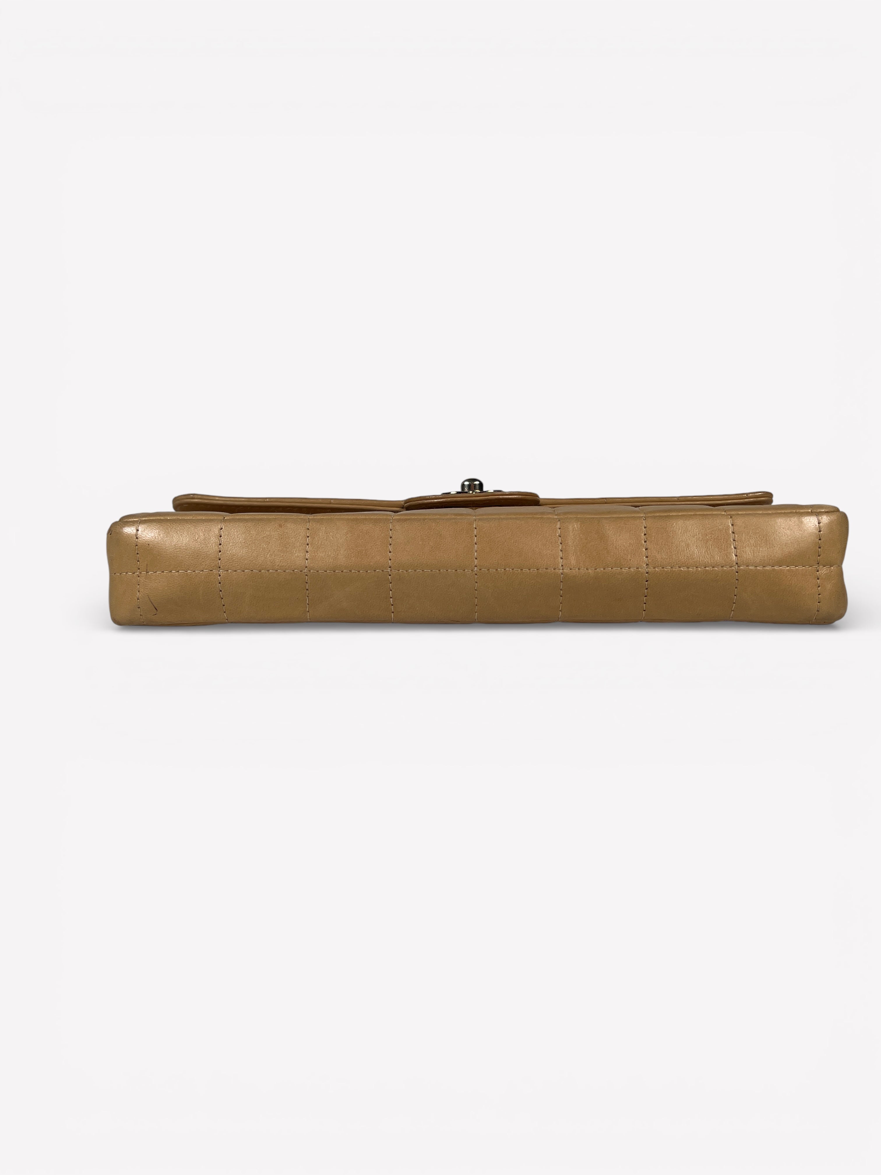 Chanel Chocolat Bar