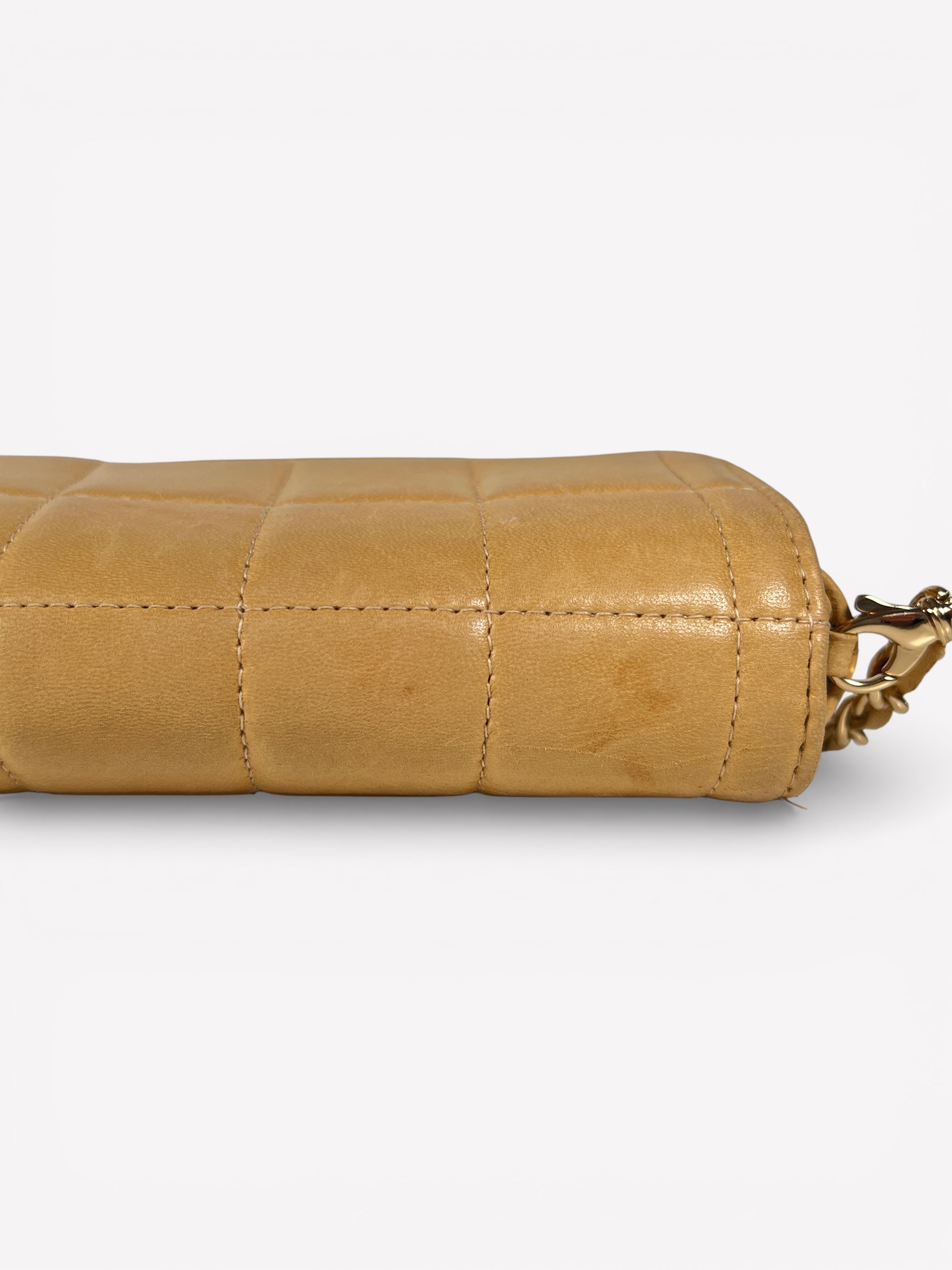 Chanel Chocolat Bar