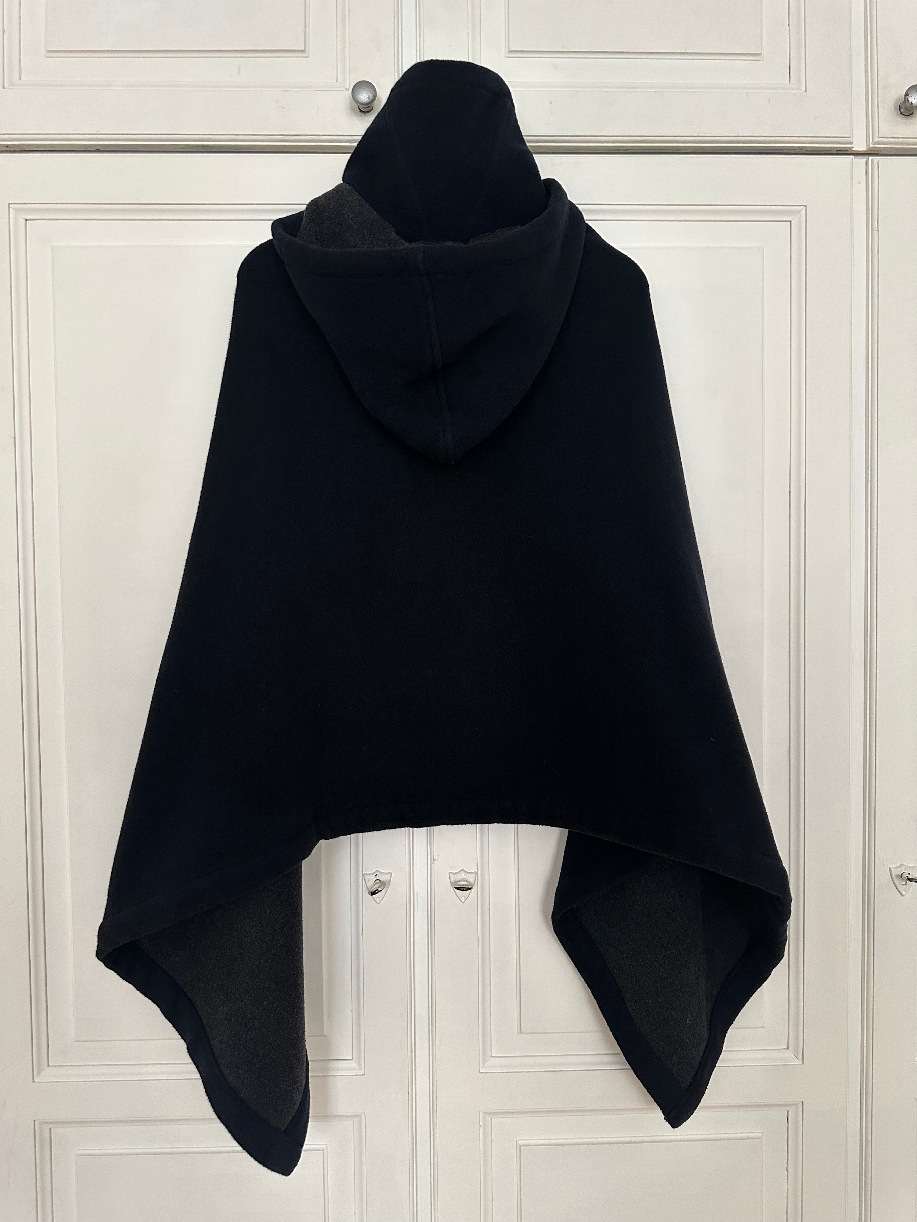 Comme des garçons Cape