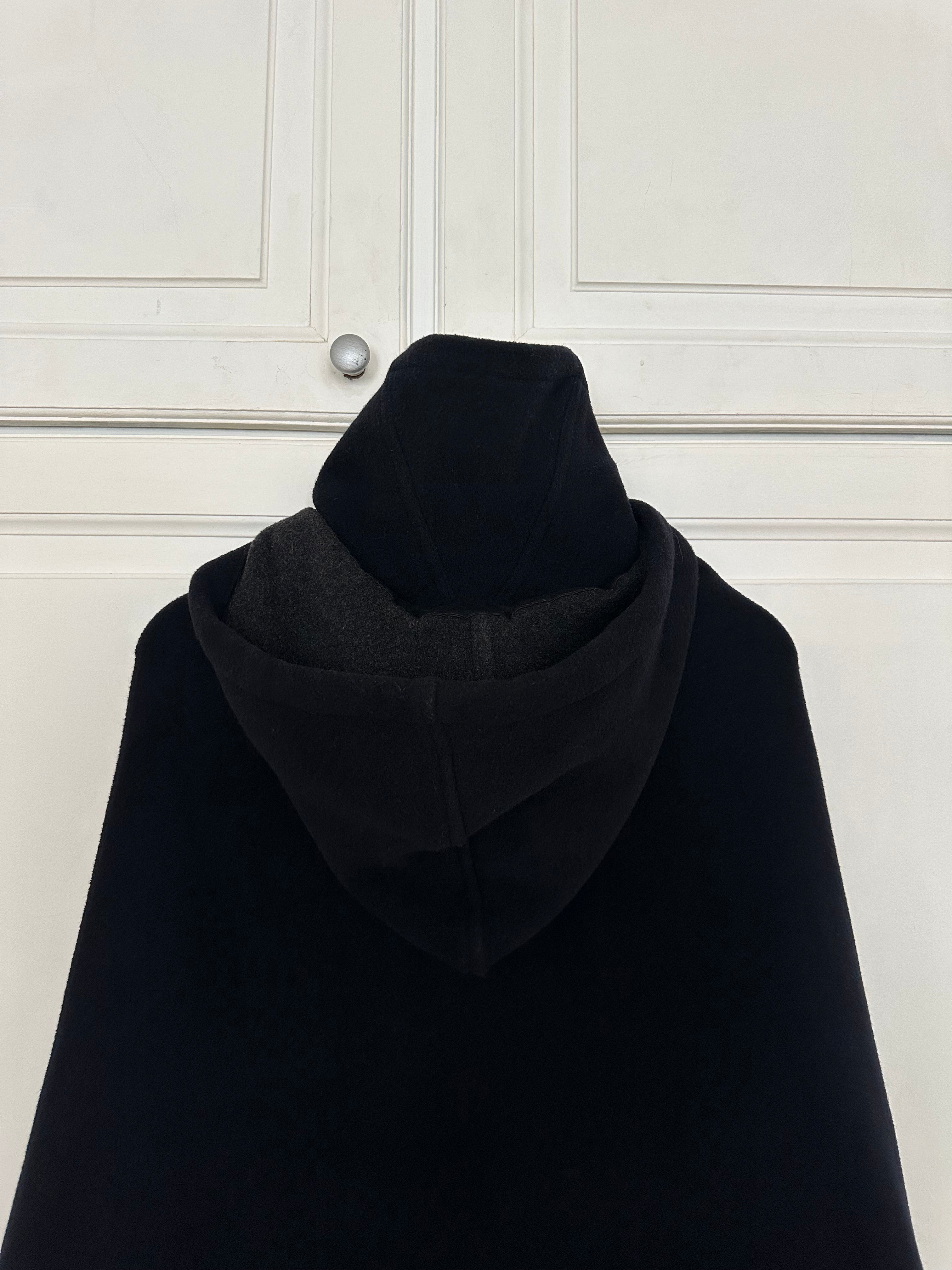 Comme des garçons Cape