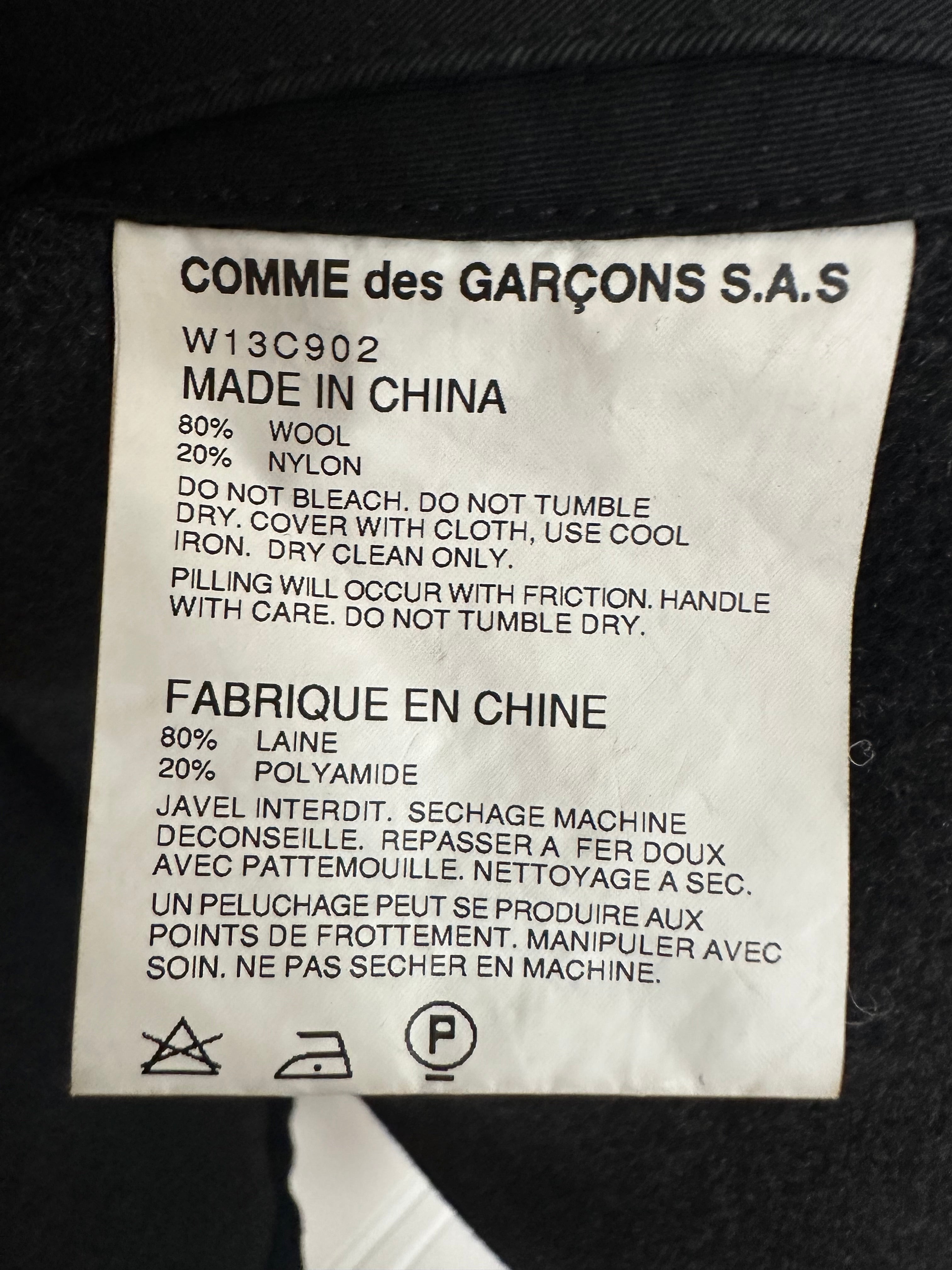 Comme des garçons Cape