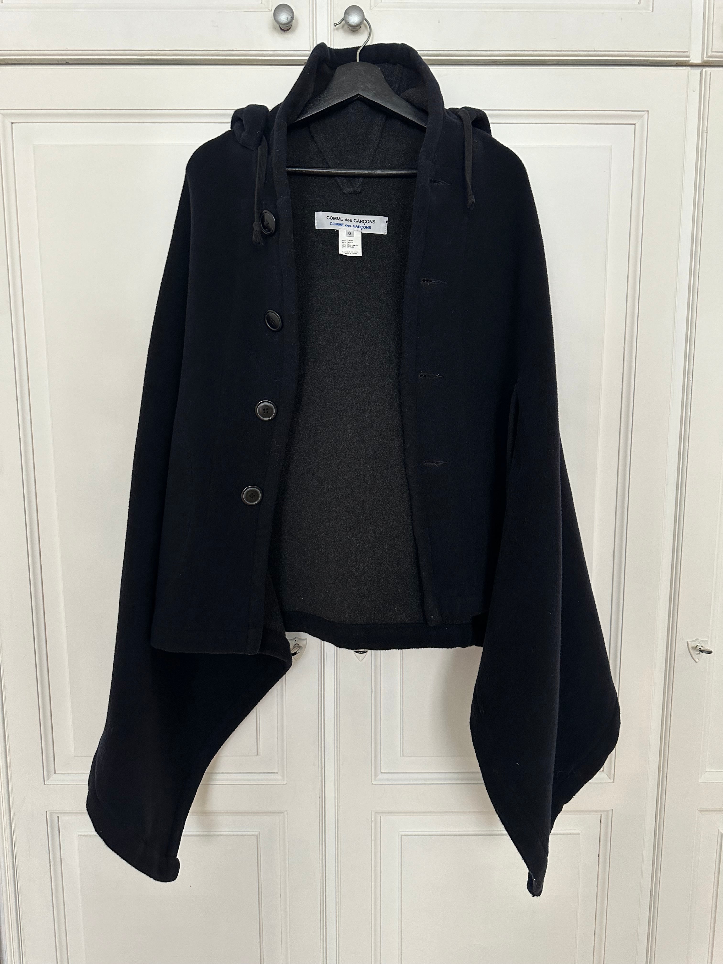 Comme des garçons Cape