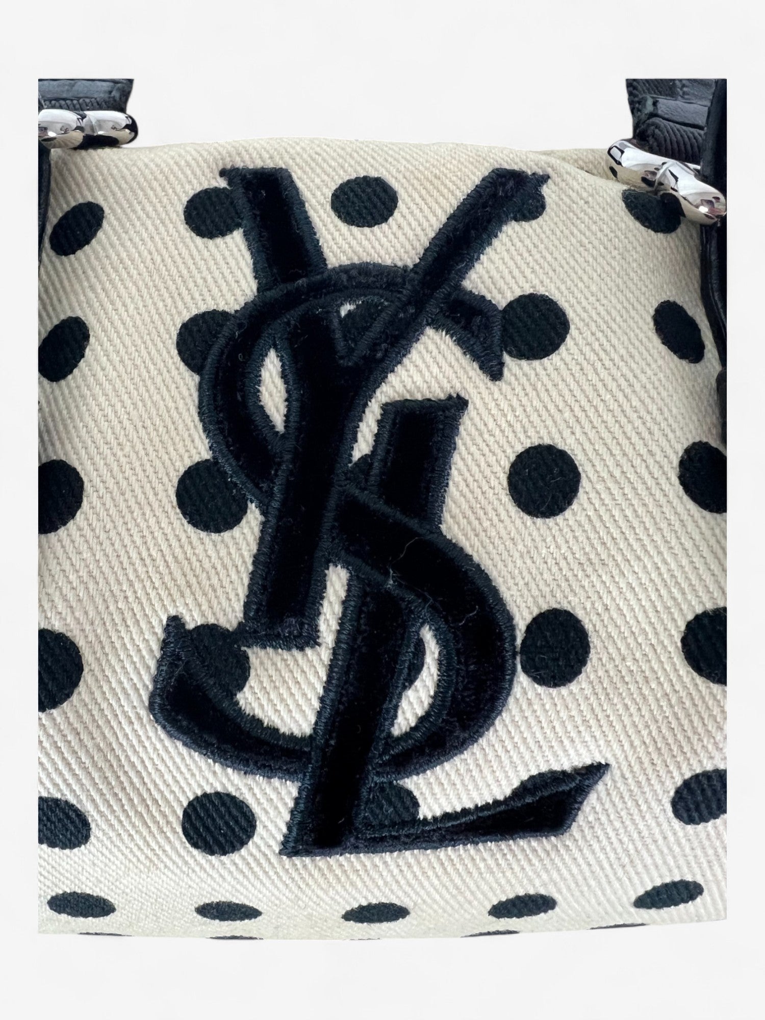 Yves Saint Laurent – Glintzarchive