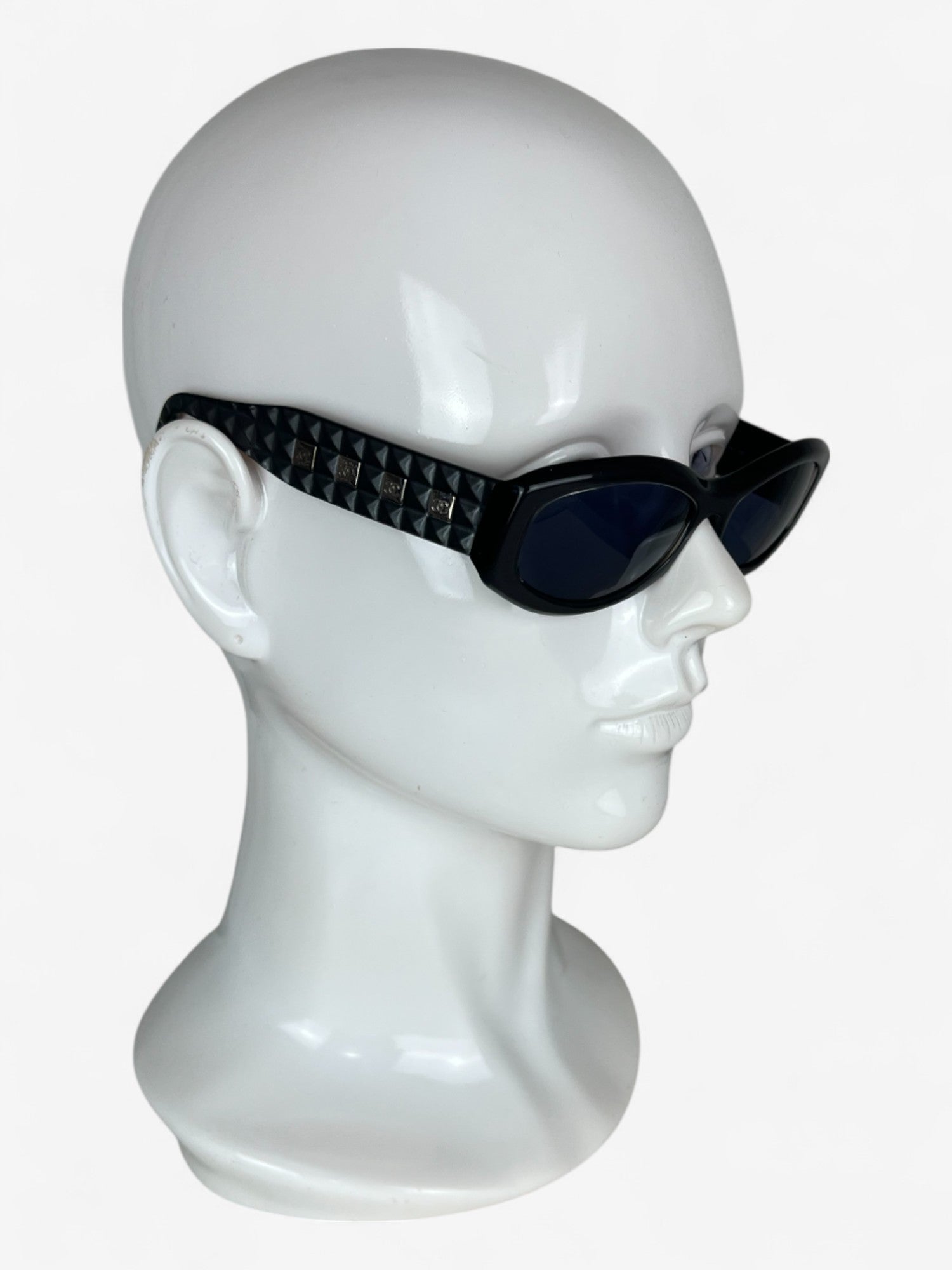 Chanel ovale sunglasses