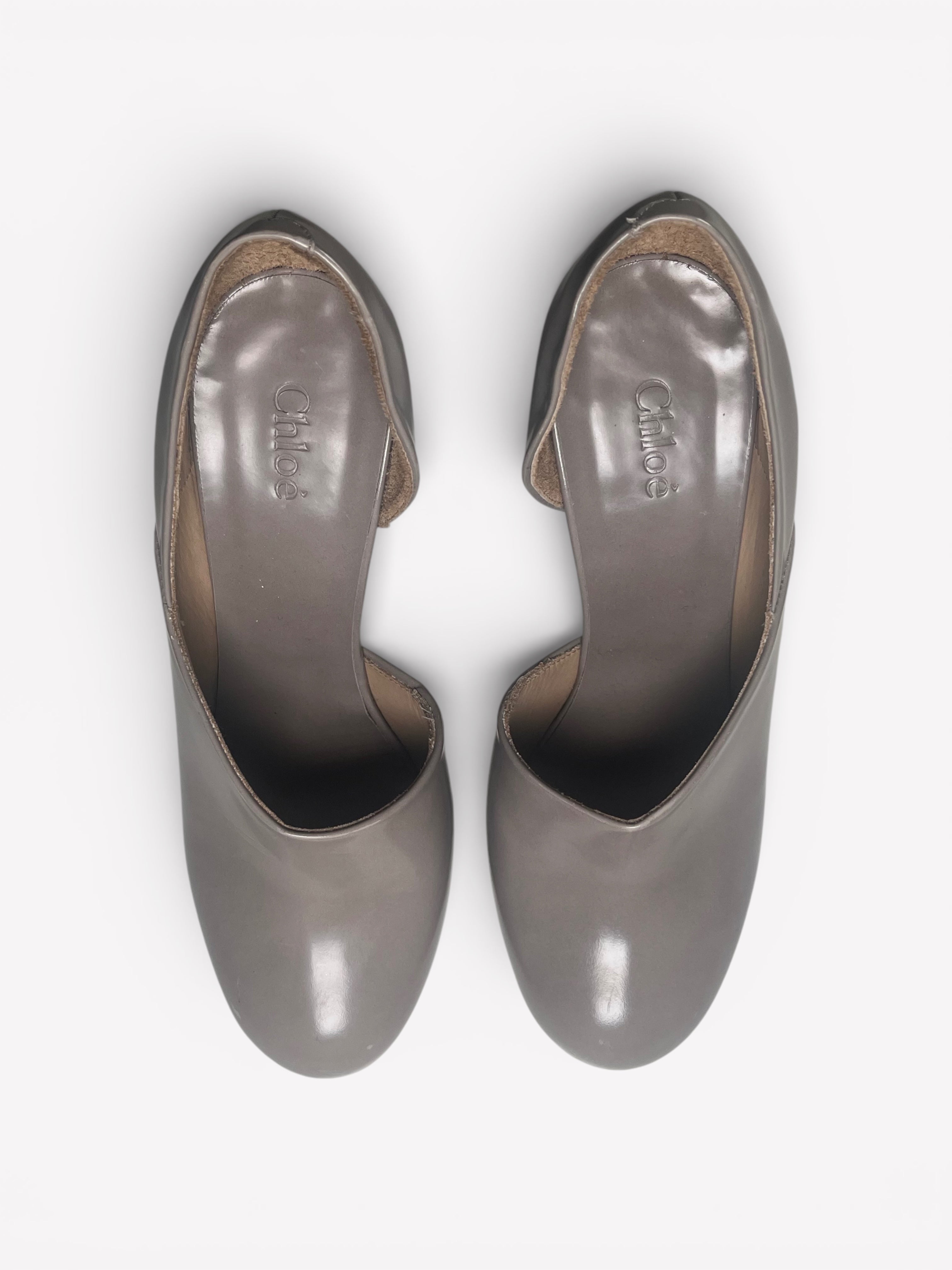 Chloé Asymmetric Pumps