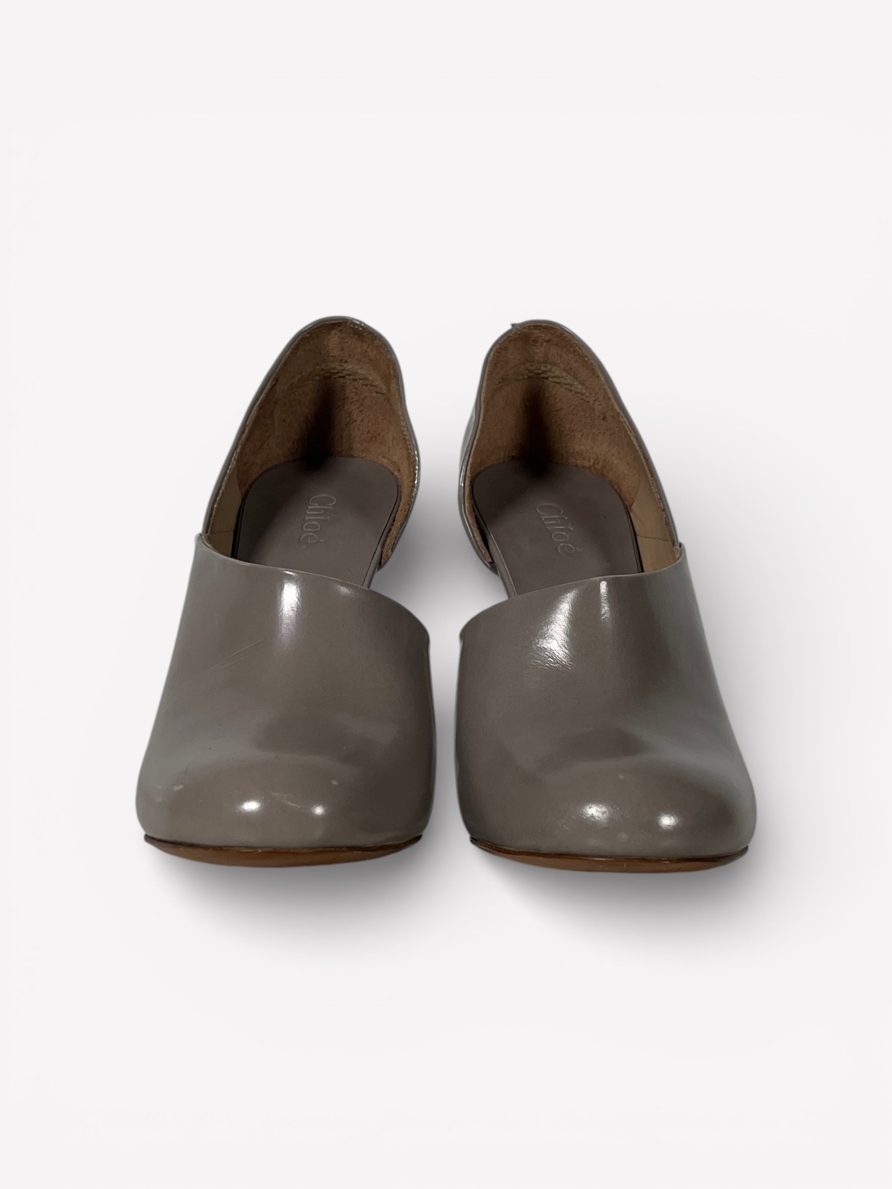 Chloé Asymmetric Pumps